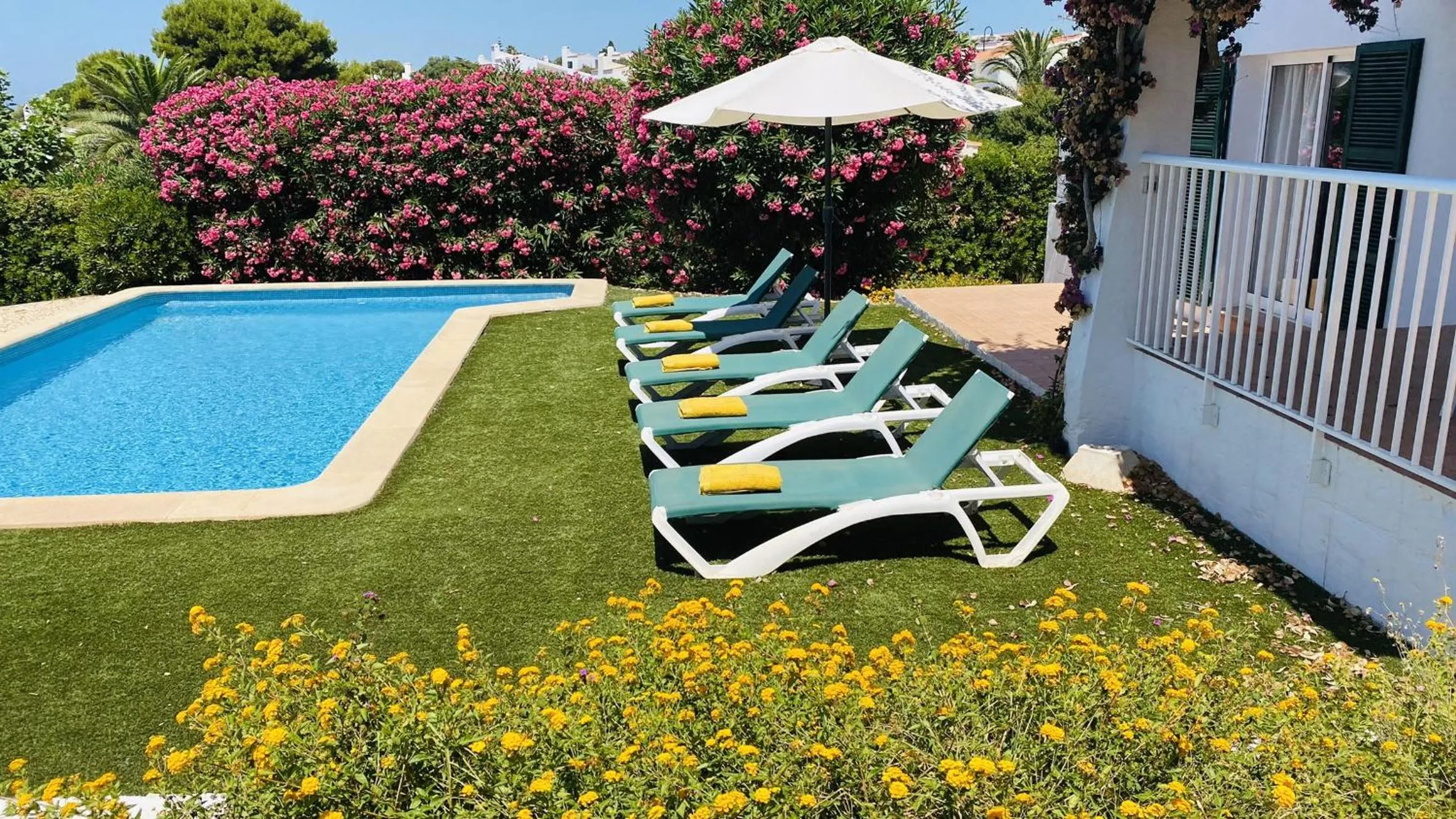 Swimming pool in Villa Cristina