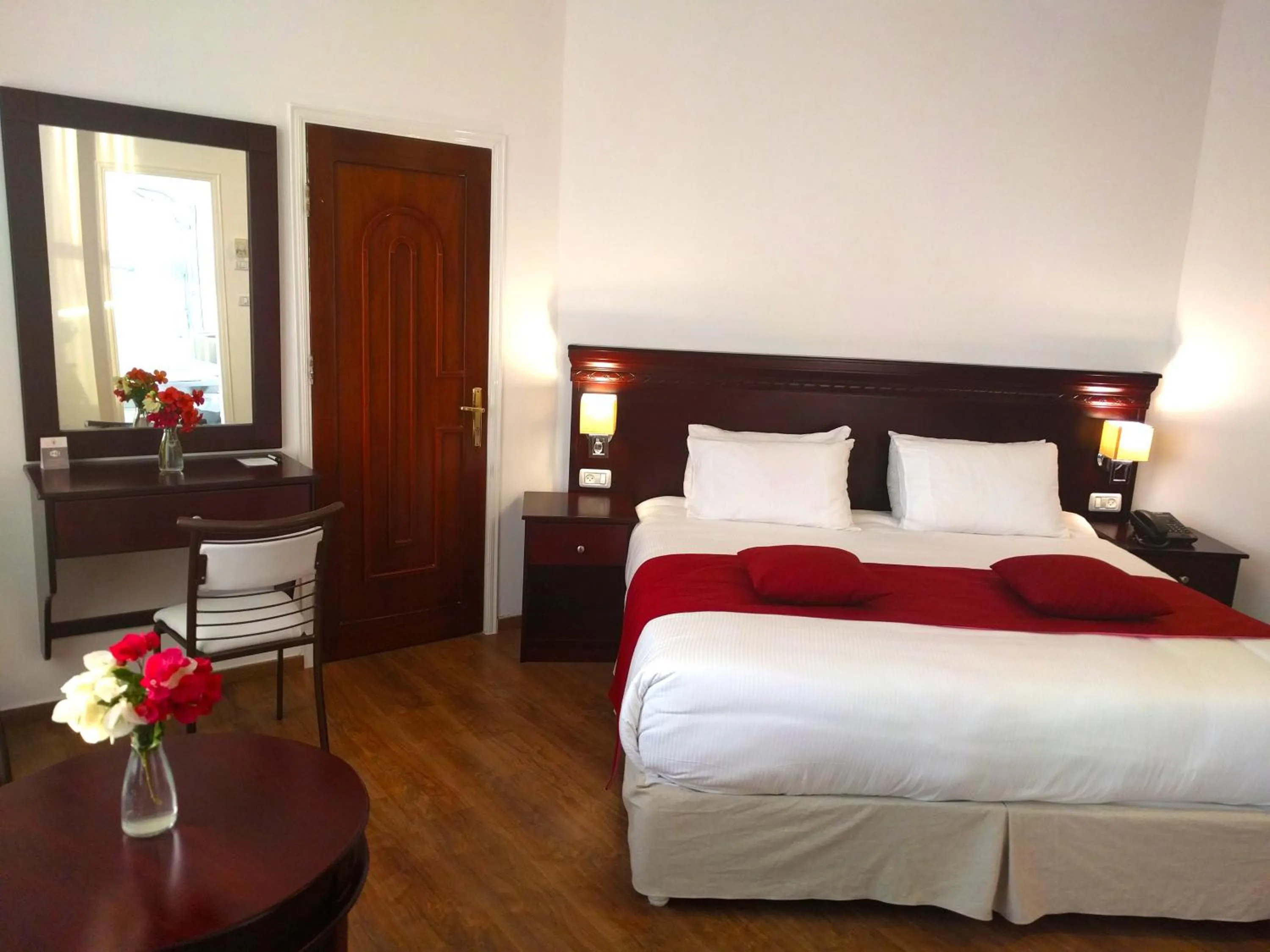 Photo of the whole room, Bed in City Inn Palace Hotel