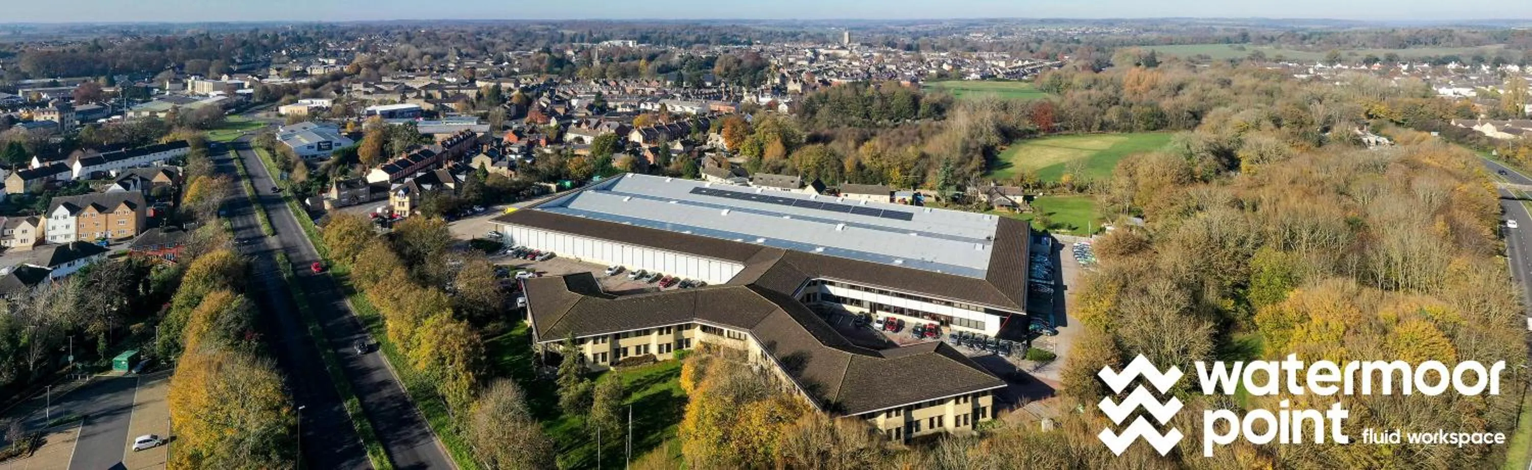 Business facilities in Riverside Hotel