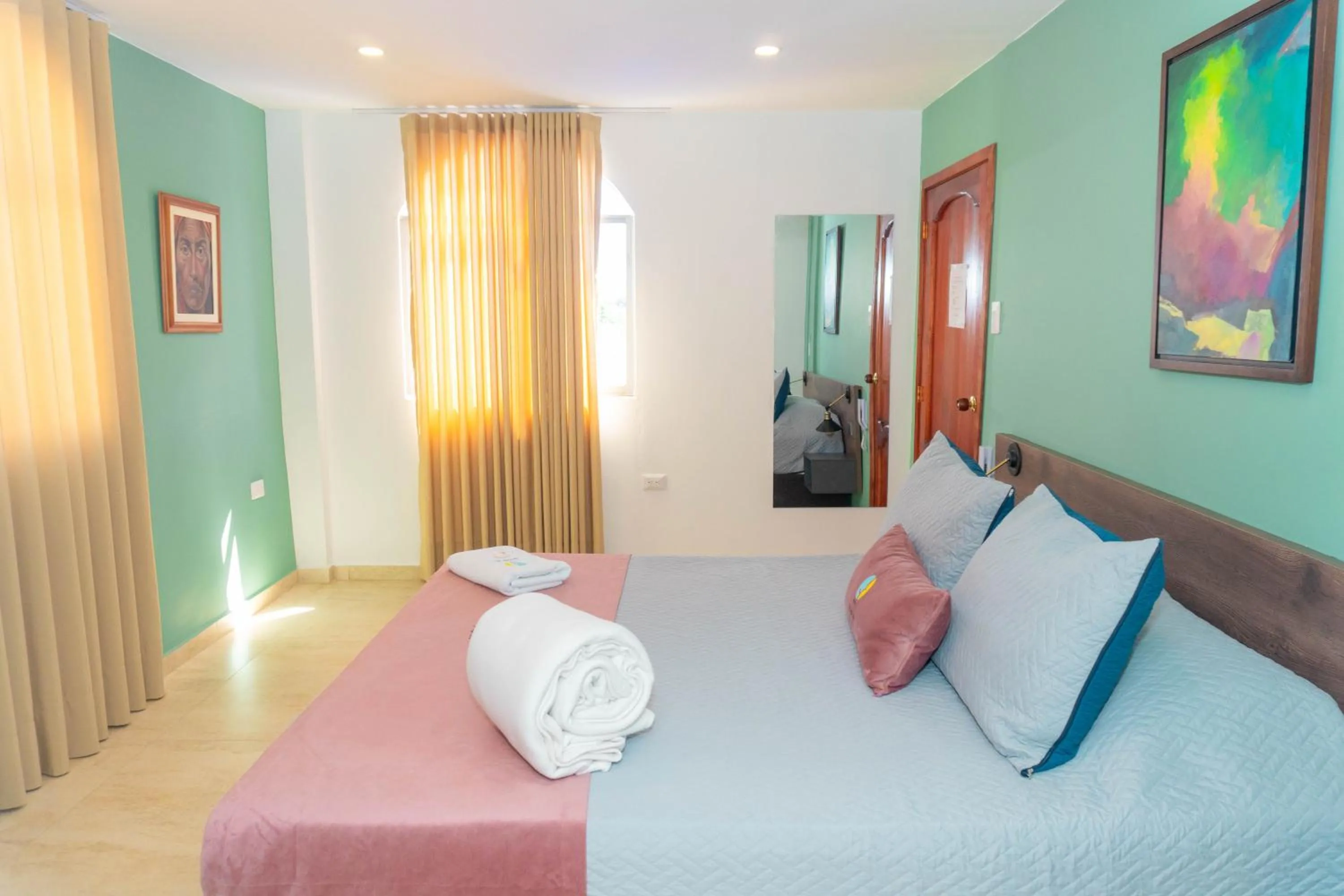 Hotel Galería La Vieja Sara