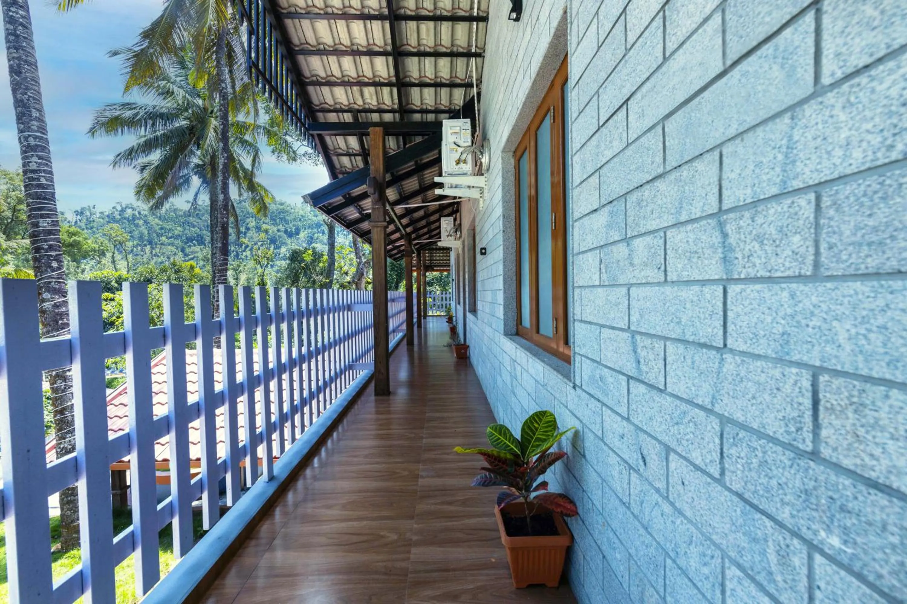 Balcony/Terrace in Treebo River View