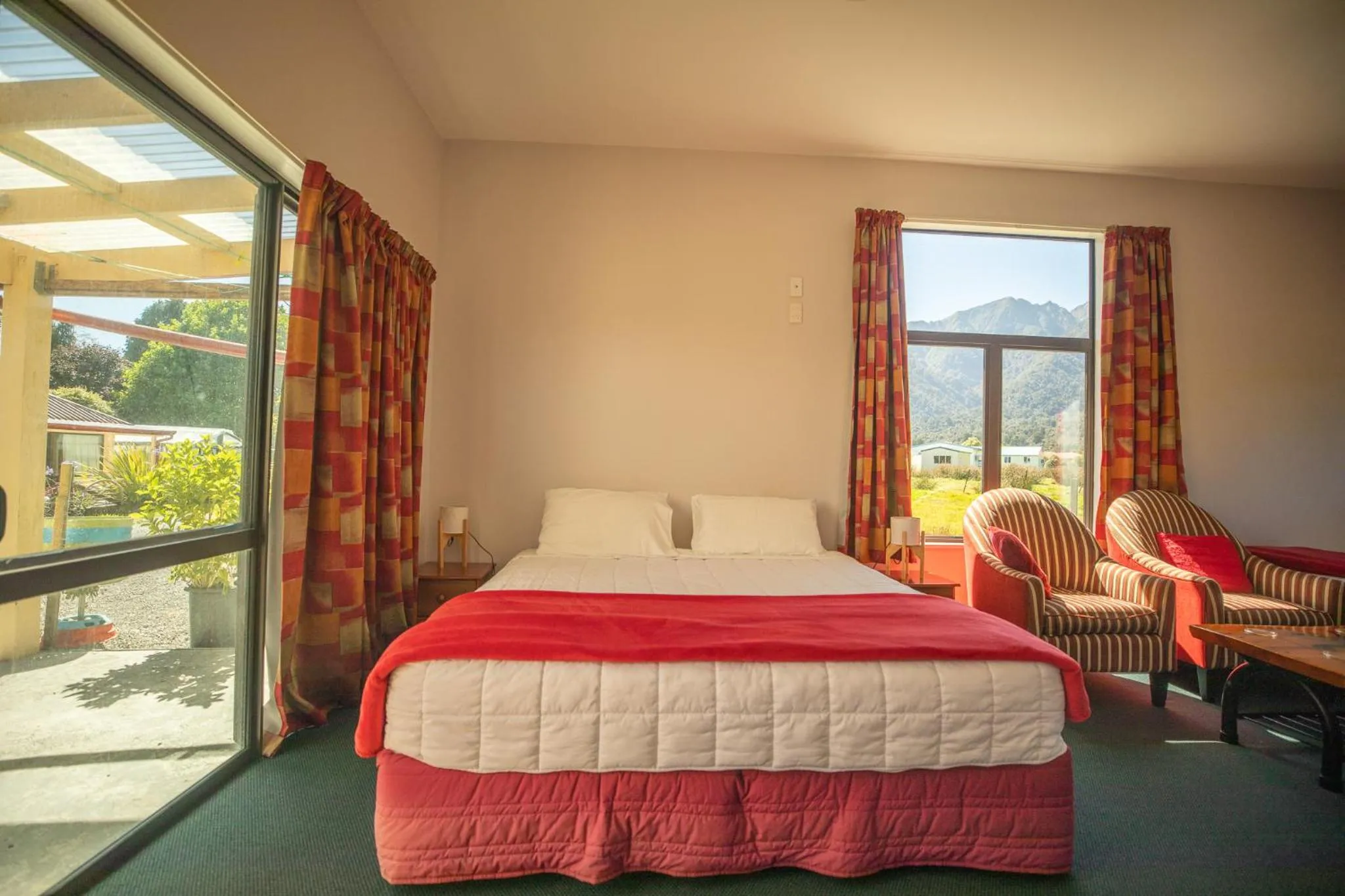 Bed in Ropatinis Bed & Breakfast