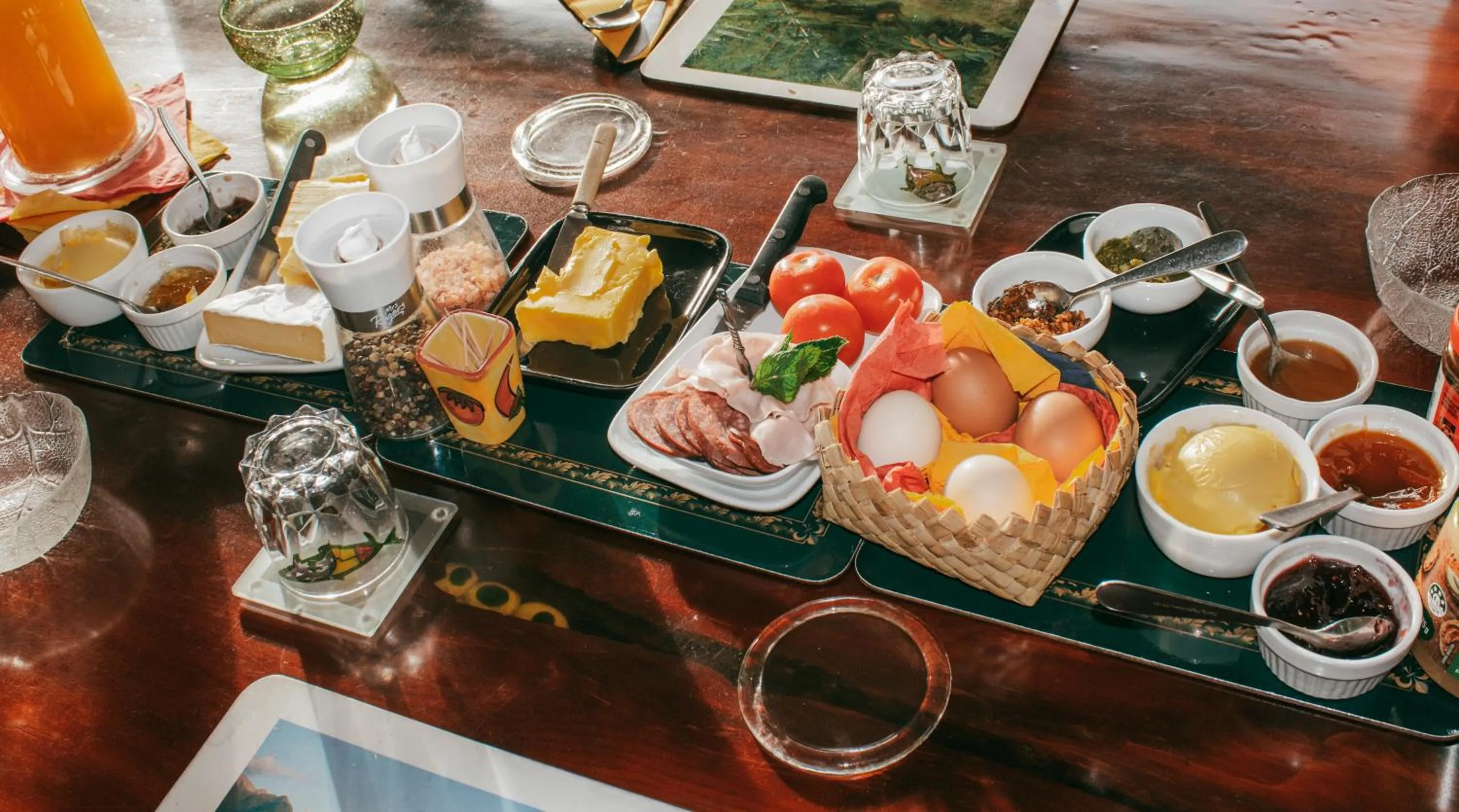 Food and drinks in Ropatinis Bed & Breakfast