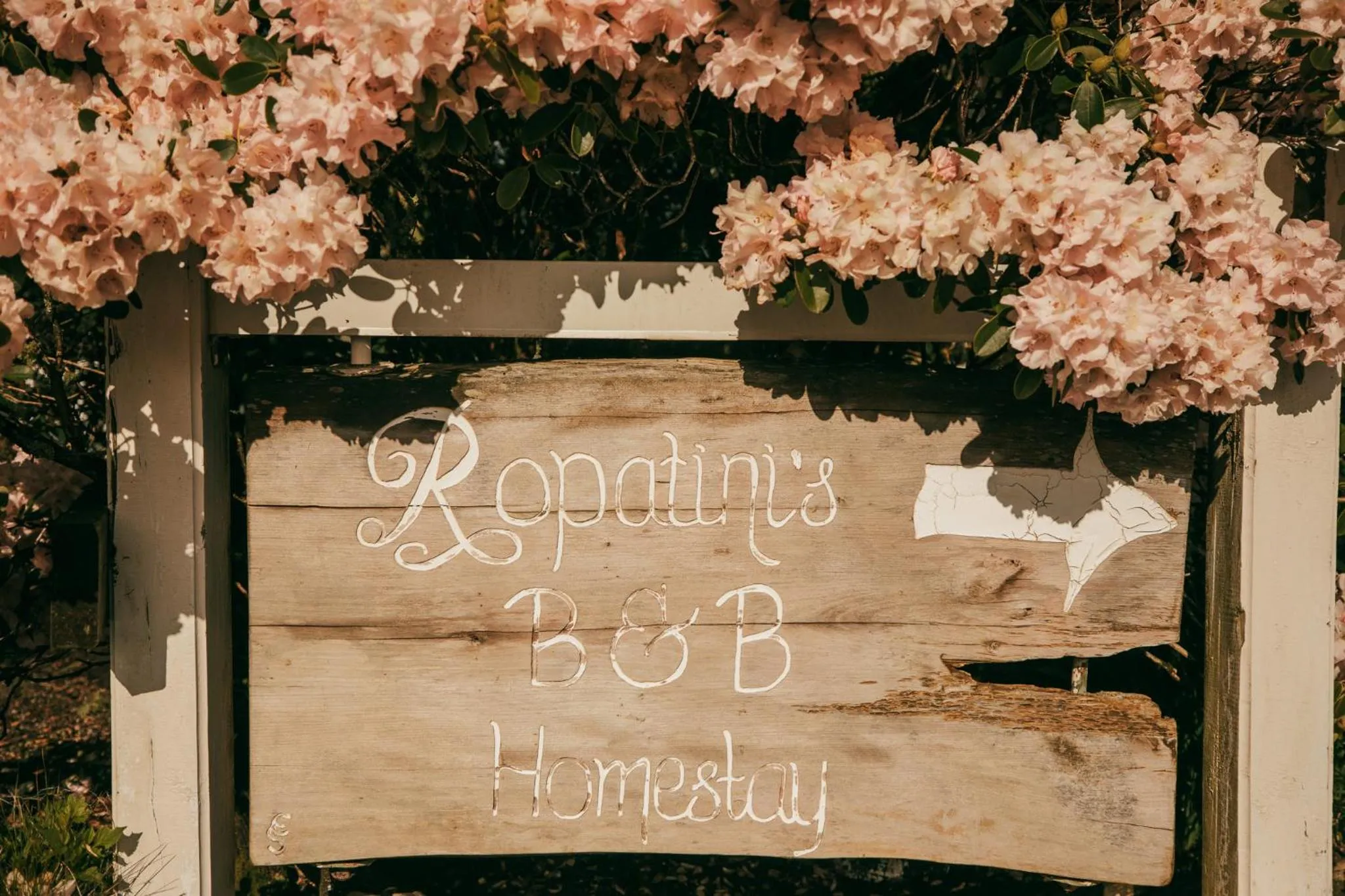 Property logo or sign in Ropatinis Bed & Breakfast