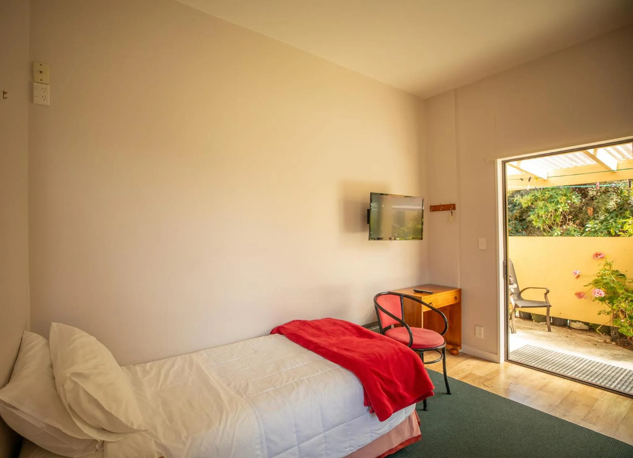 Bed in Ropatinis Bed & Breakfast