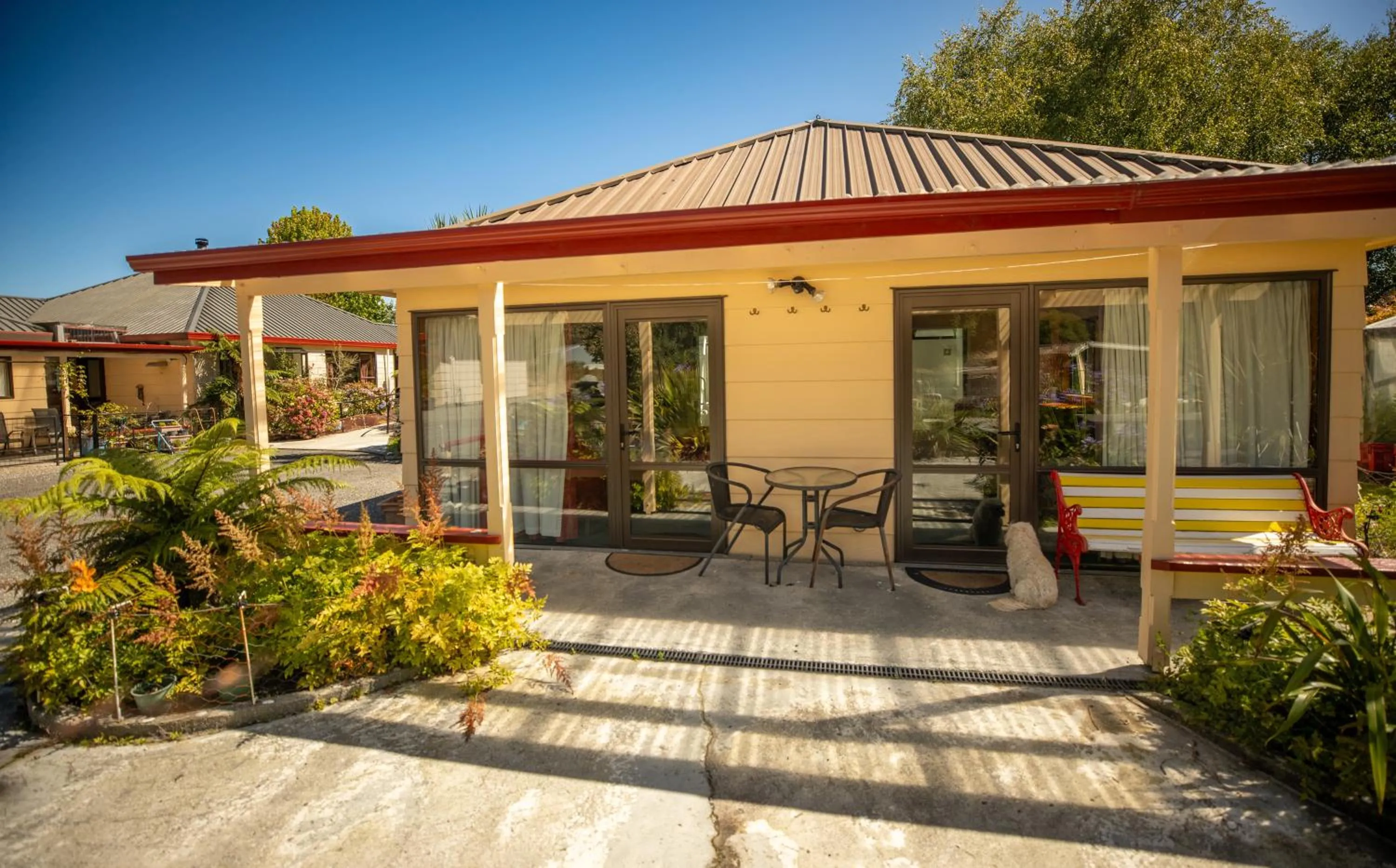 Property building in Ropatinis Bed & Breakfast