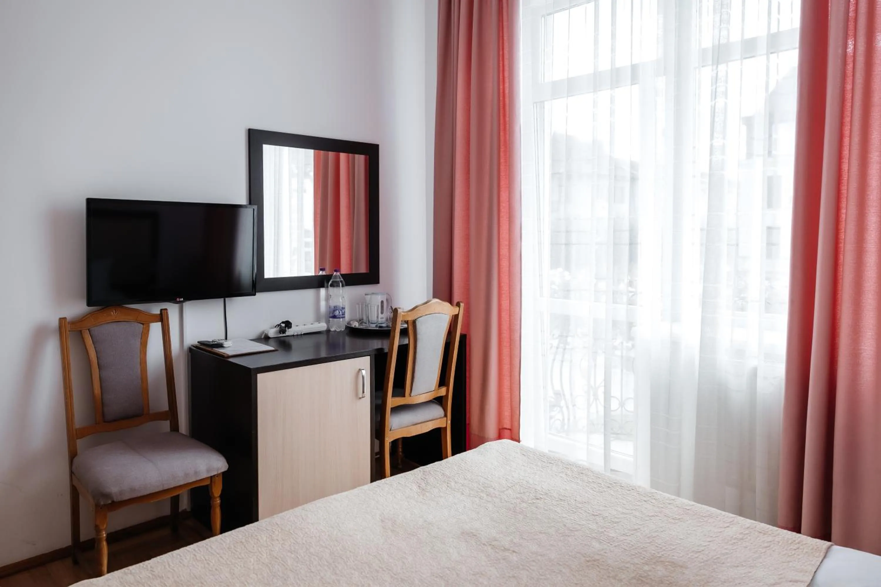 Bed in Pysanka Hotel