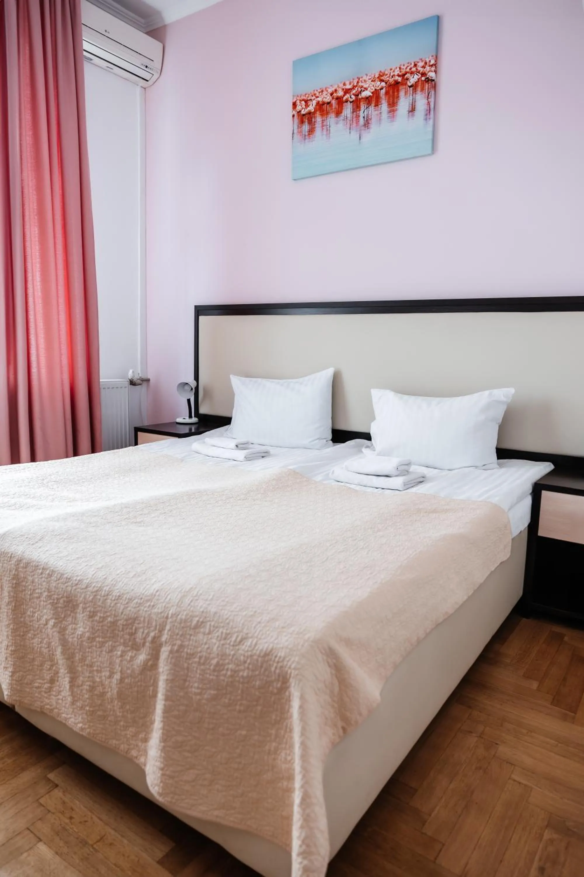 Bed in Pysanka Hotel