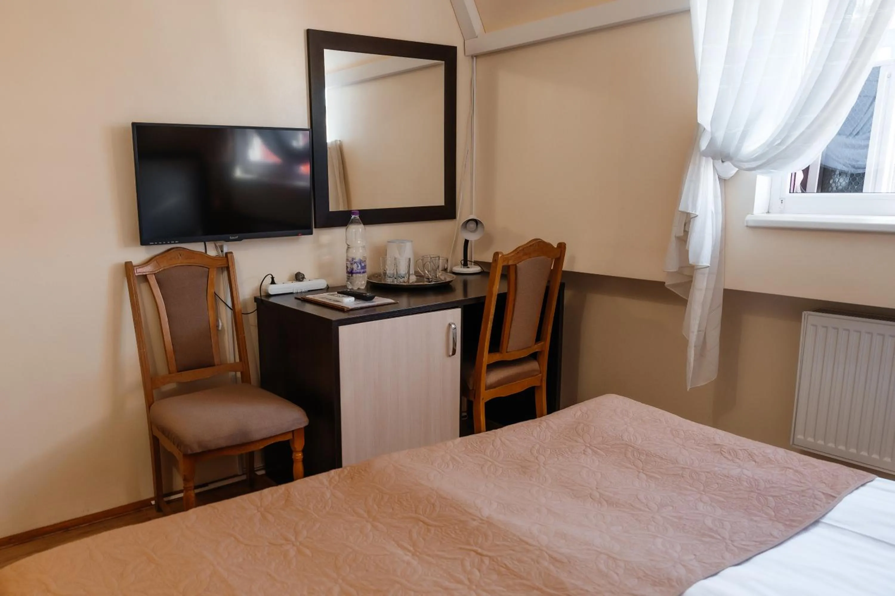Bed in Pysanka Hotel