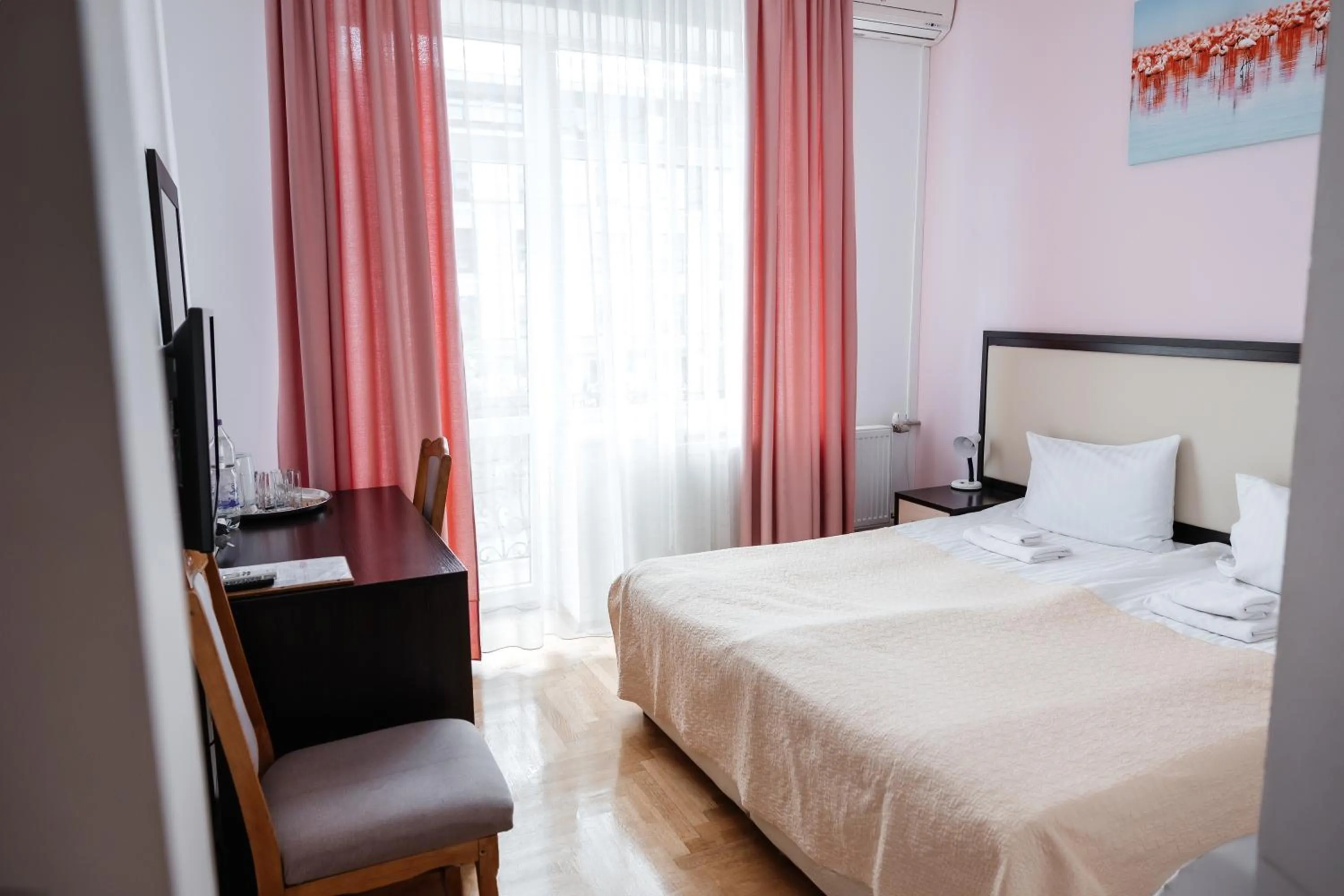Bed in Pysanka Hotel
