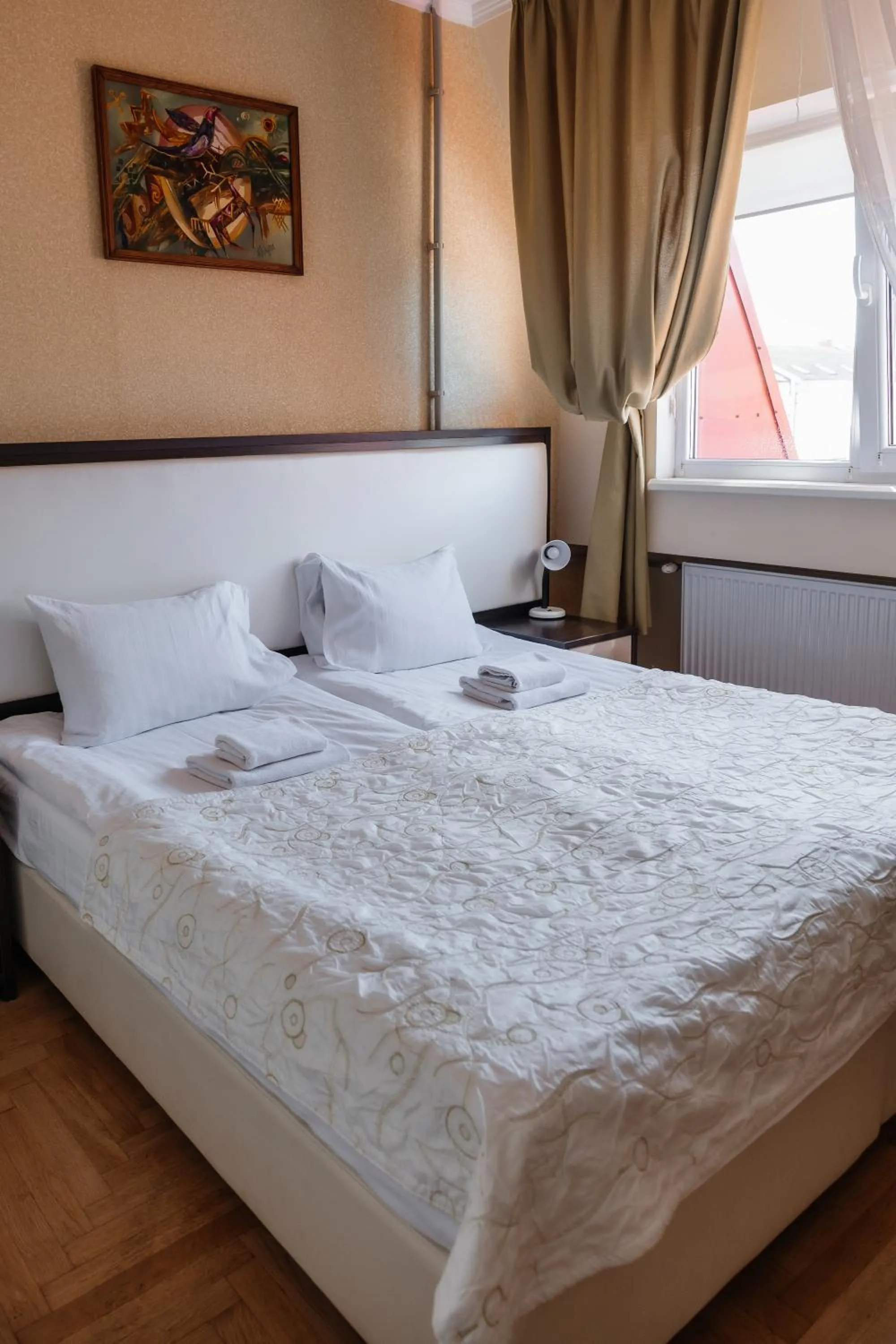 Bed in Pysanka Hotel