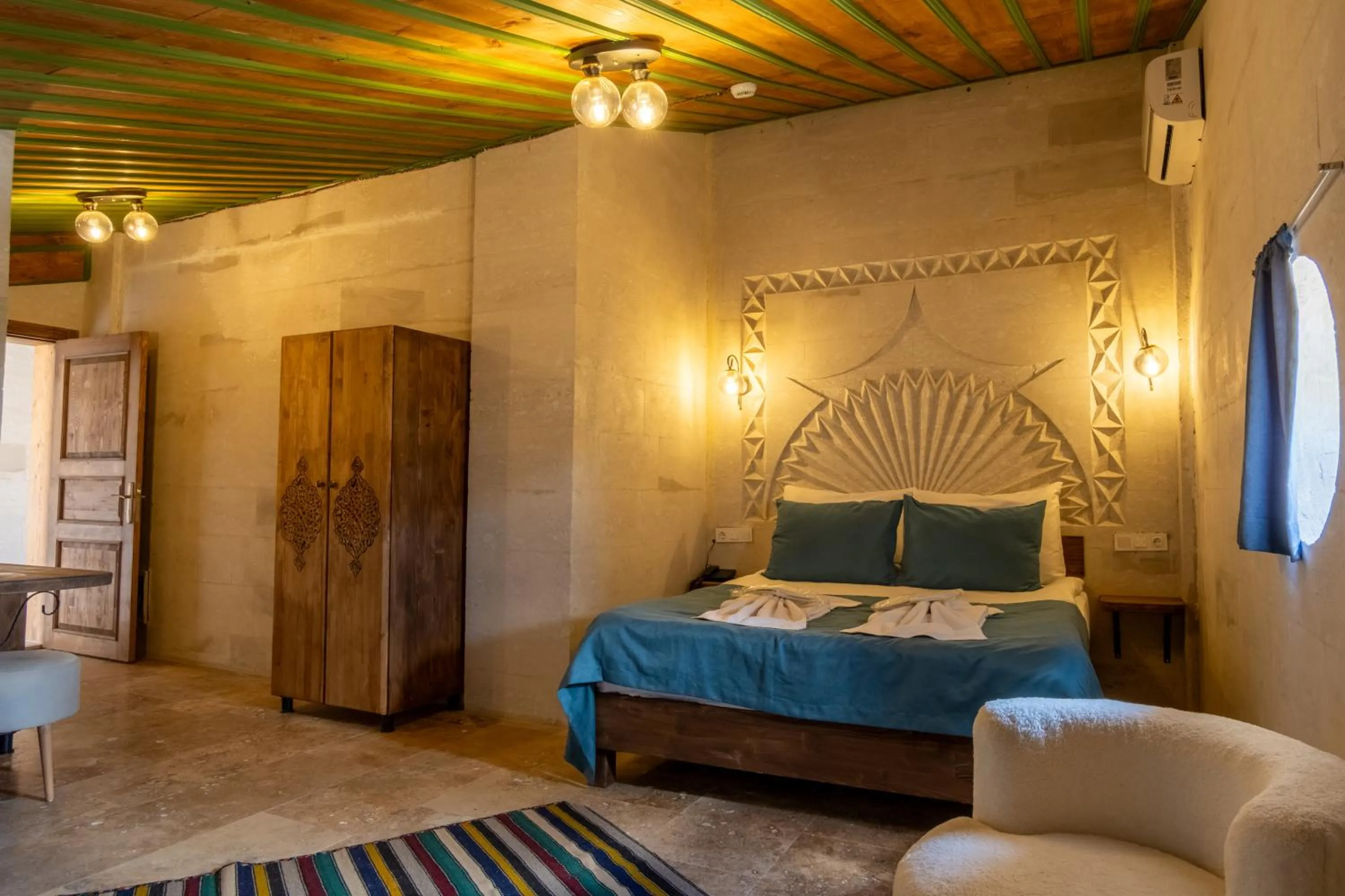 Bed in Mayda Cappadocia