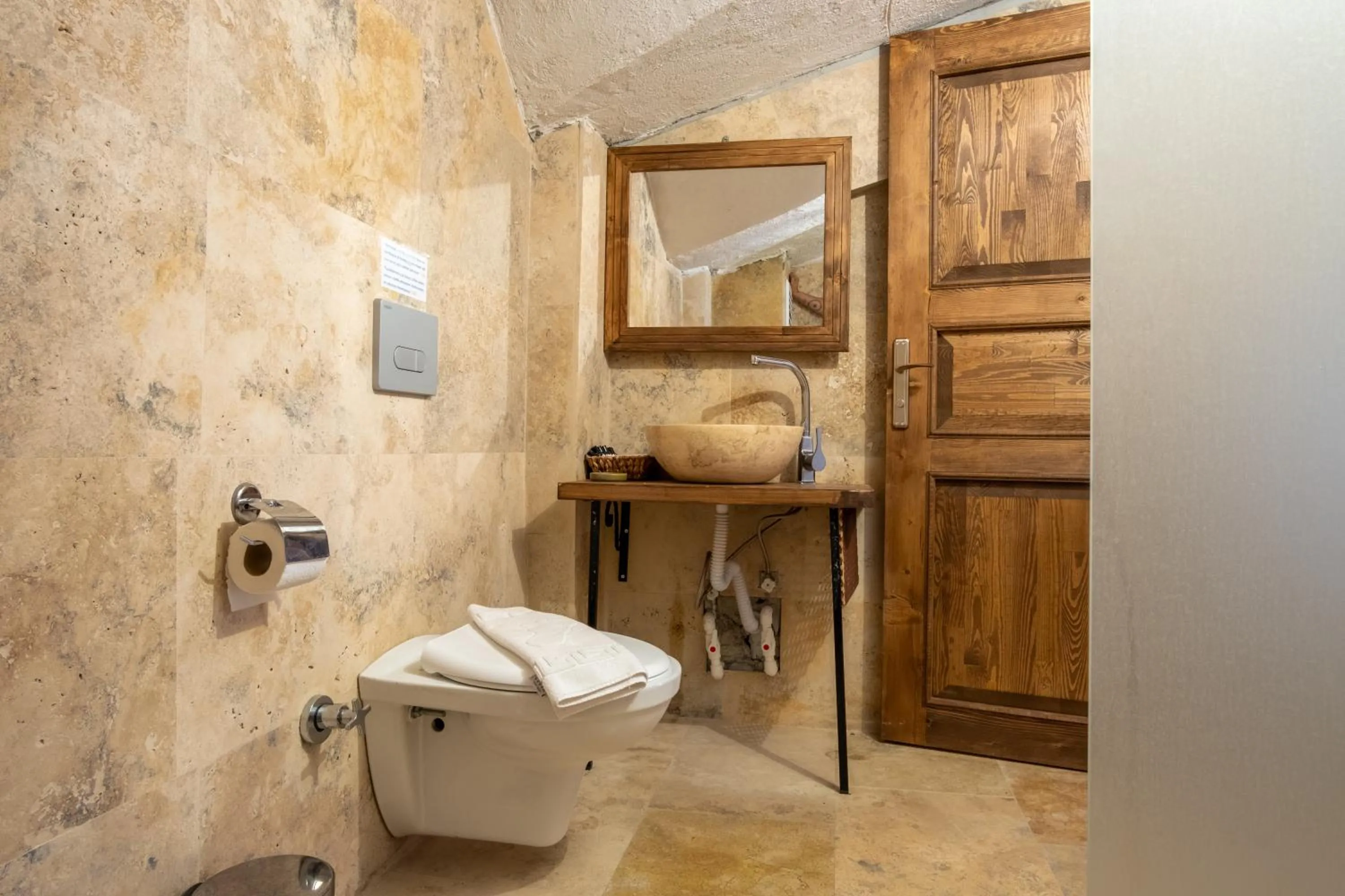 Toilet in Mayda Cappadocia