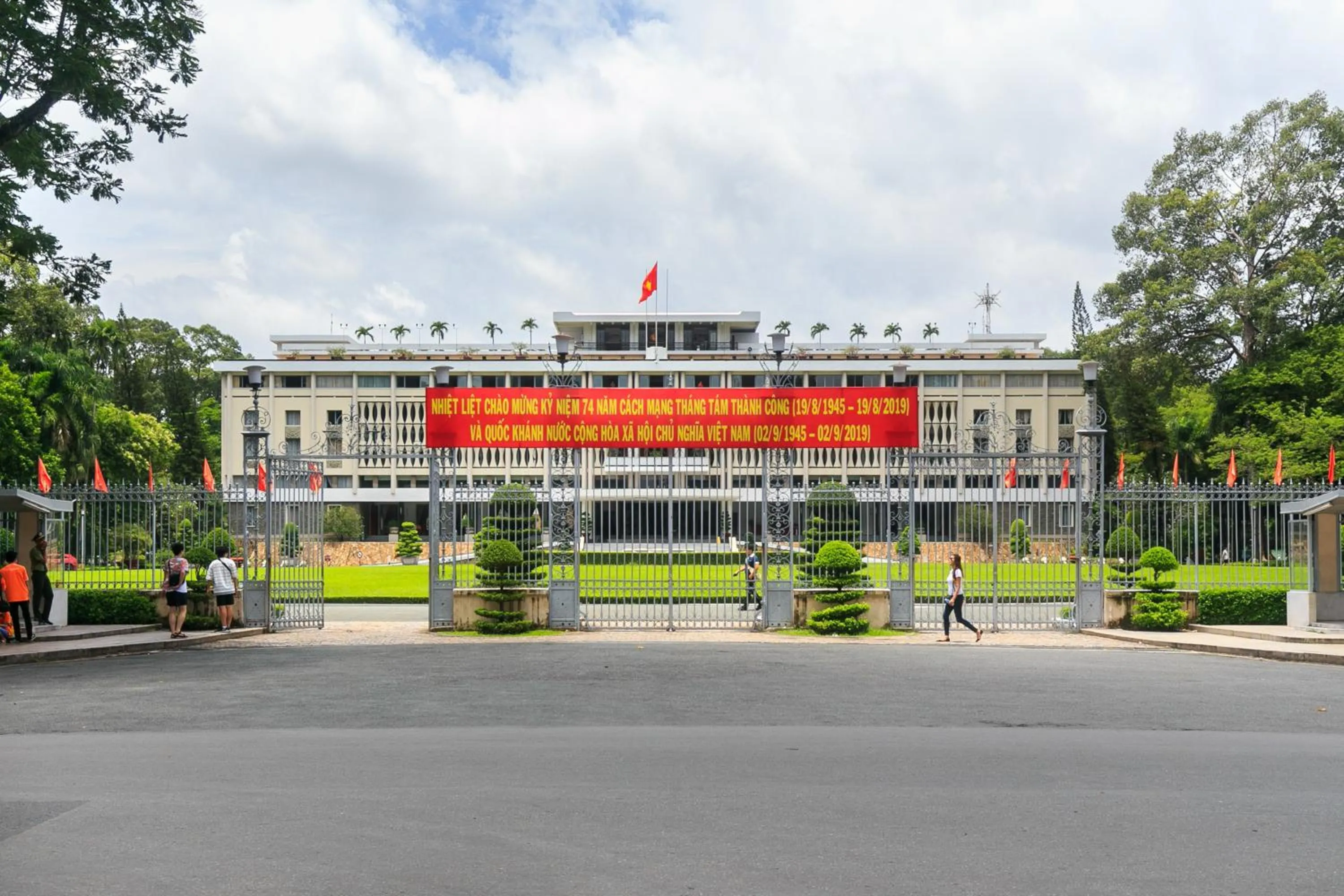 Nearby landmark in Hoang Luxury Hotel Dist 1 Ho Chi Minh