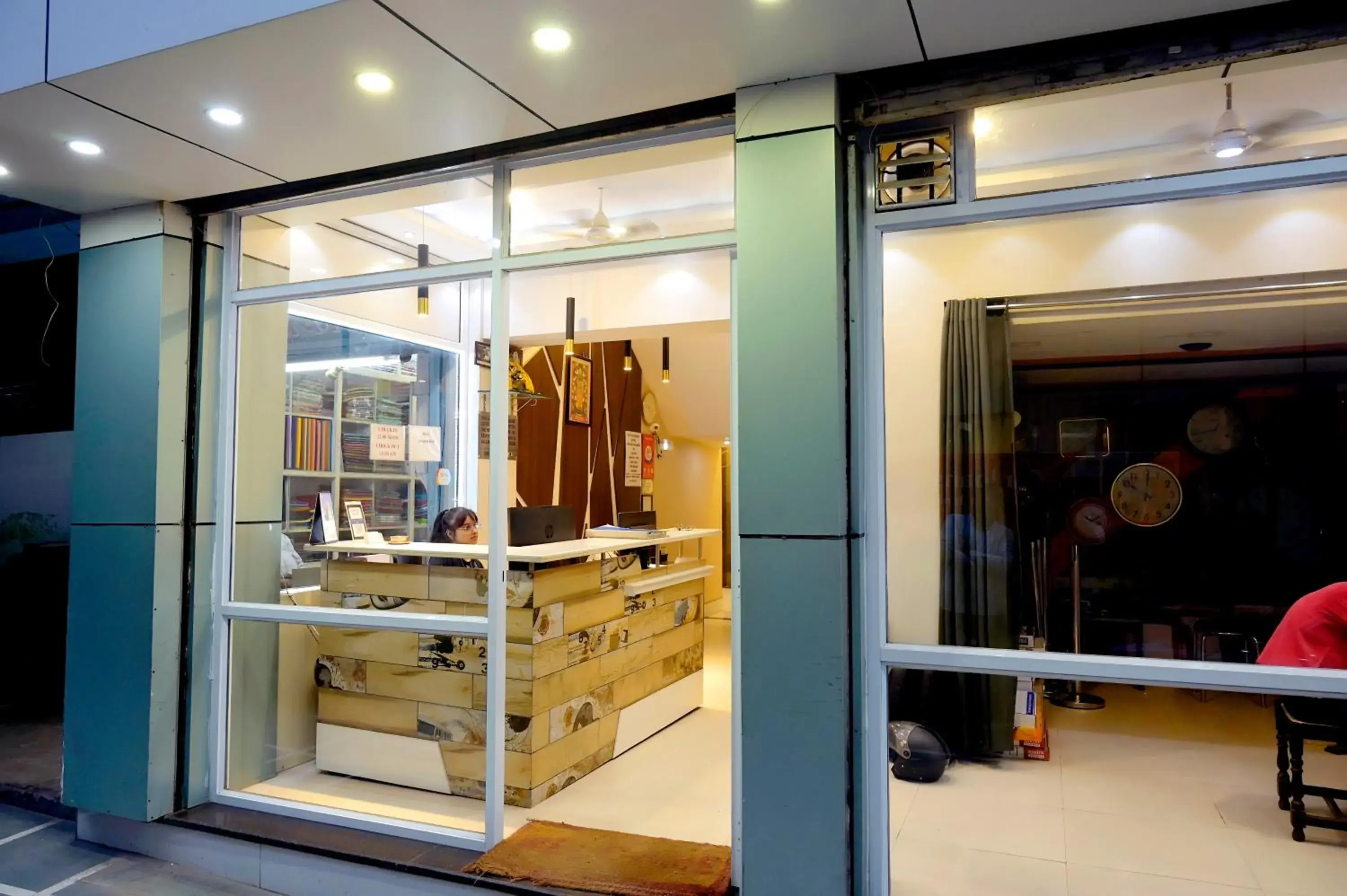 Subhash Hotel Subhash Hotel