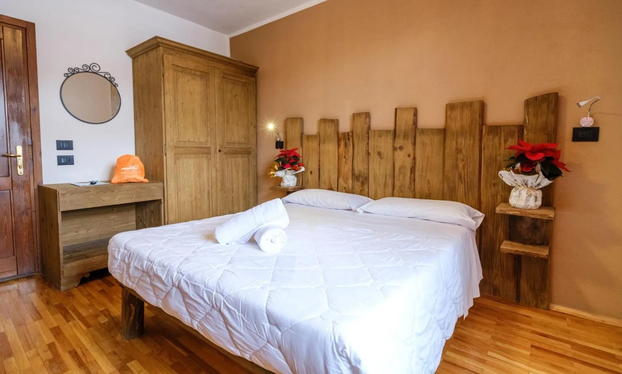 Bed in Chalet Le Alpi - Azzurro Club