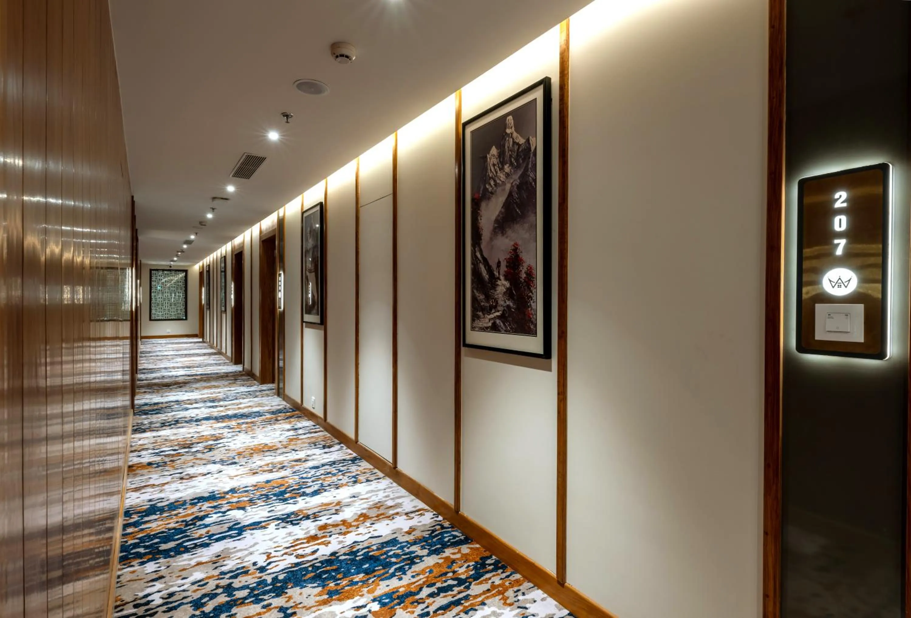 Lobby or reception in Charmwood Hotel