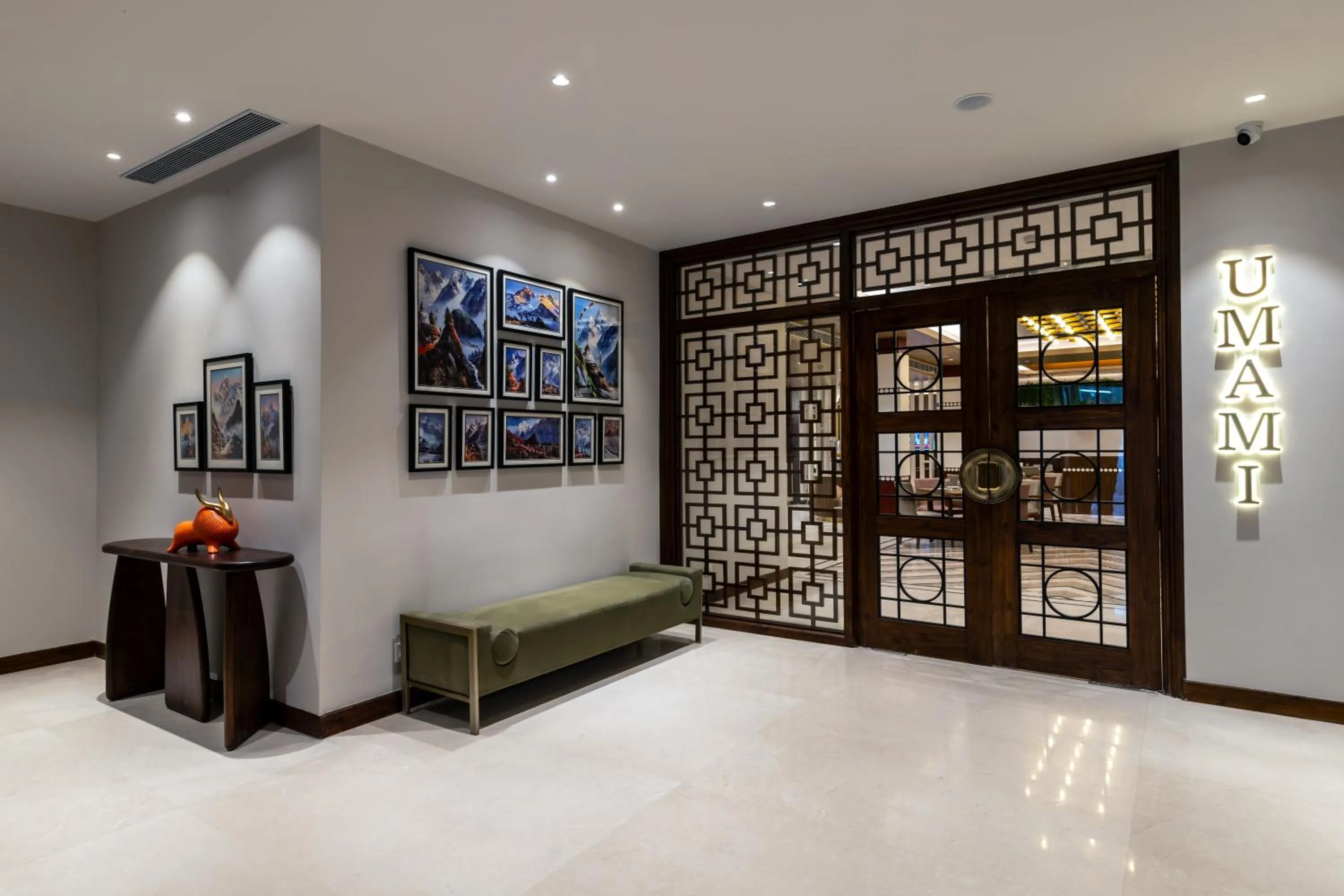 Dinner in Charmwood Hotel