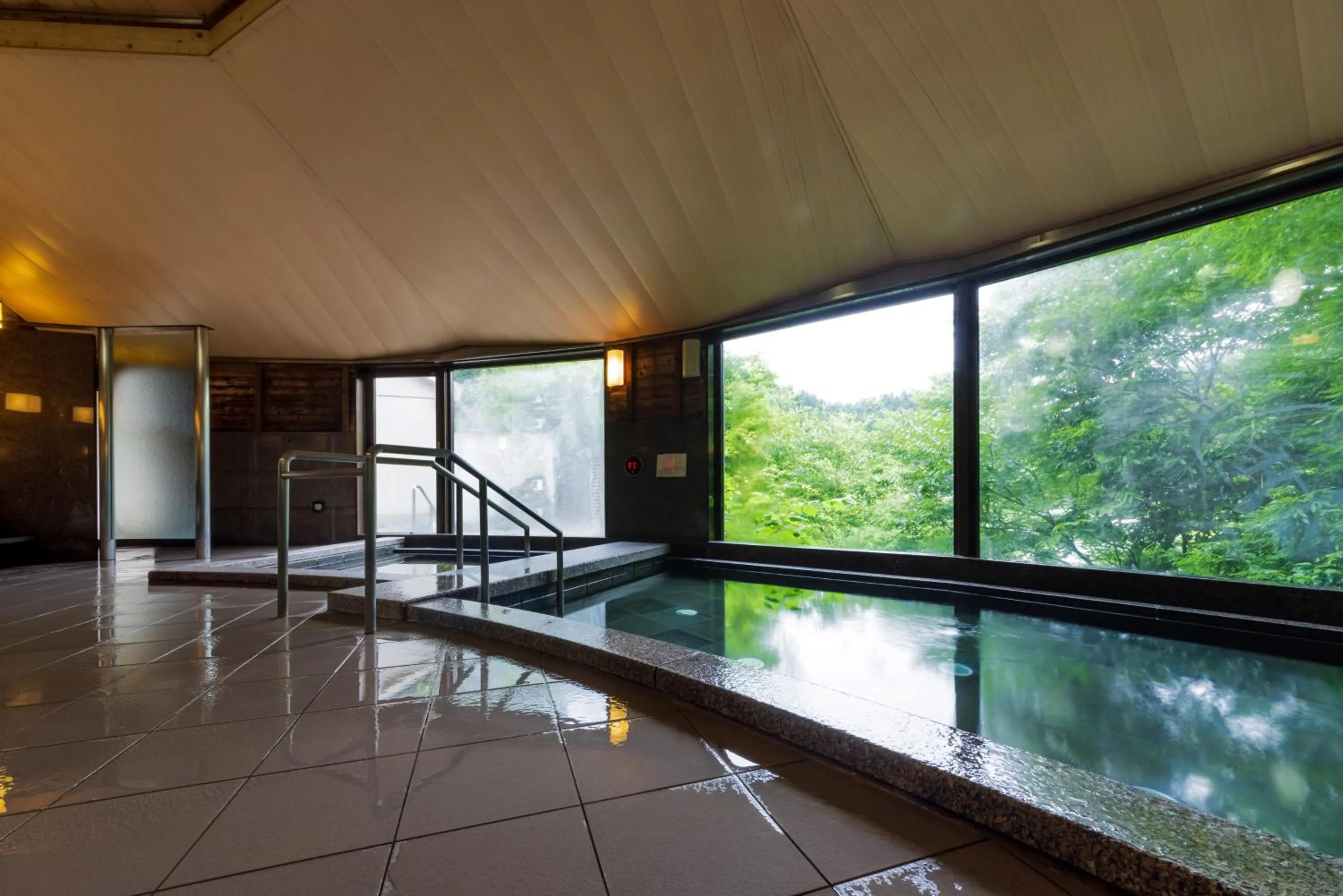 Public Bath in Miyama Nature and Culture Village Kajikaso