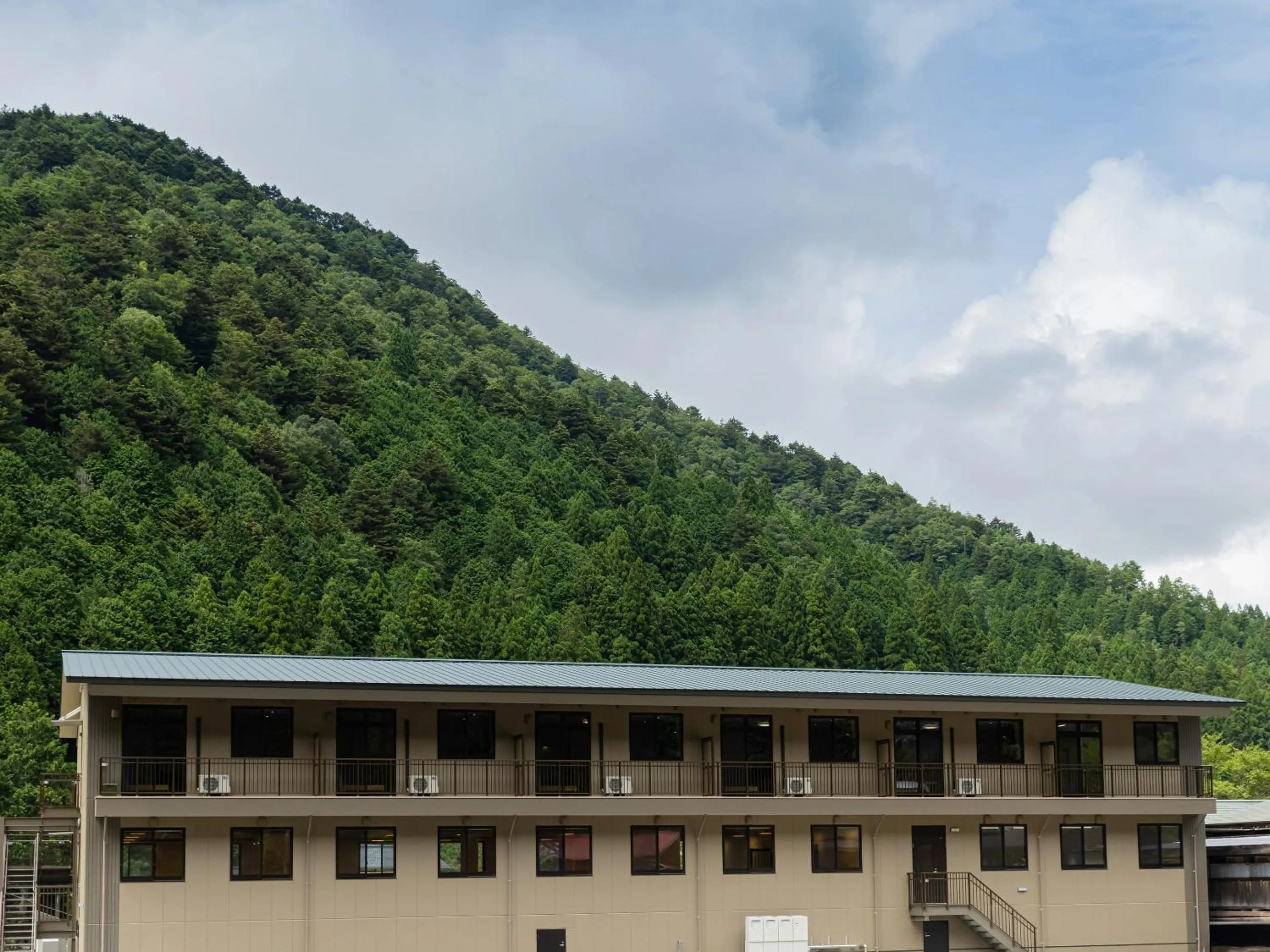 Property building in Miyama Nature and Culture Village Kajikaso