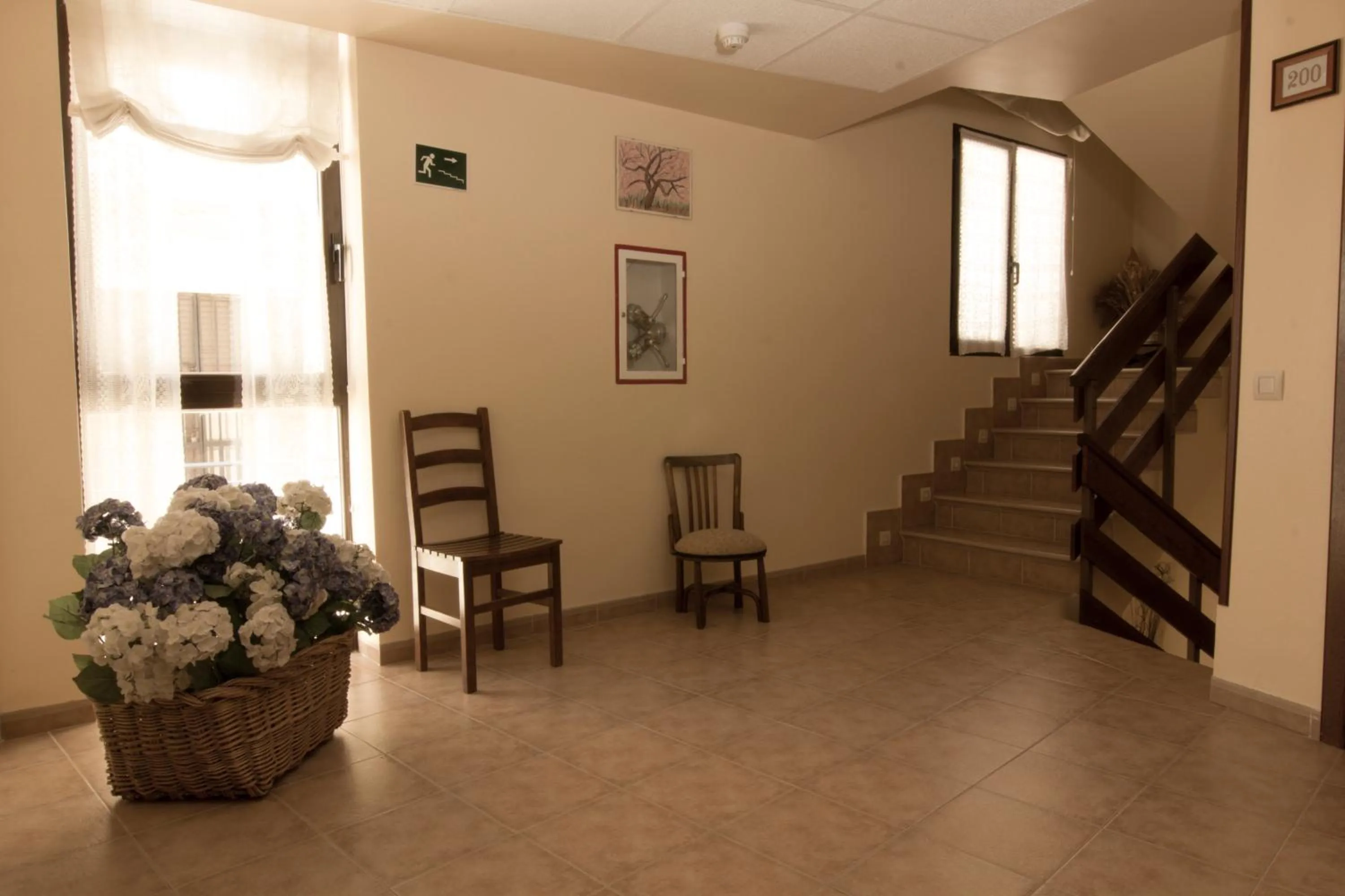 Property building in Hotel Mayno