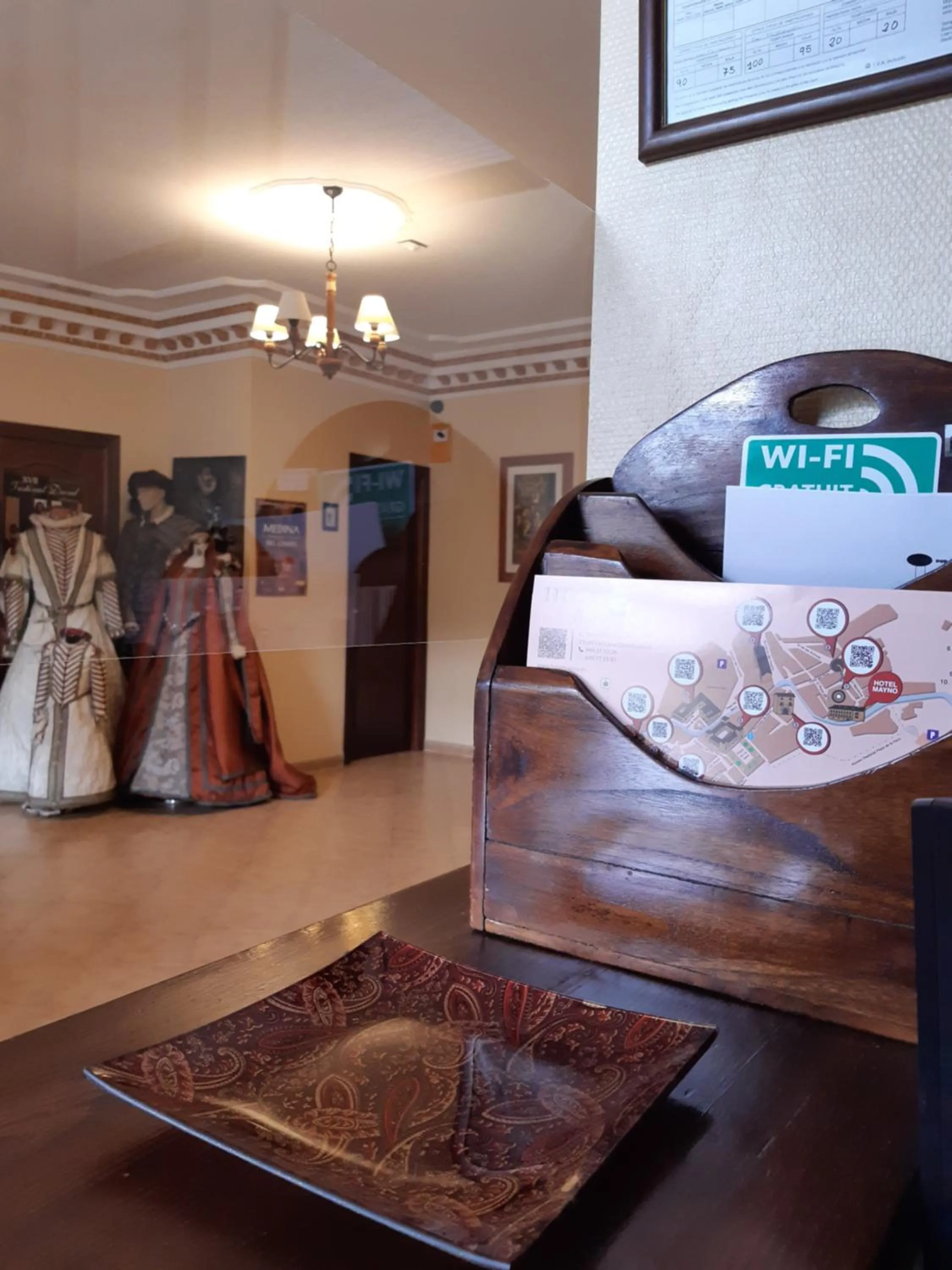 Lobby or reception in Hotel Mayno