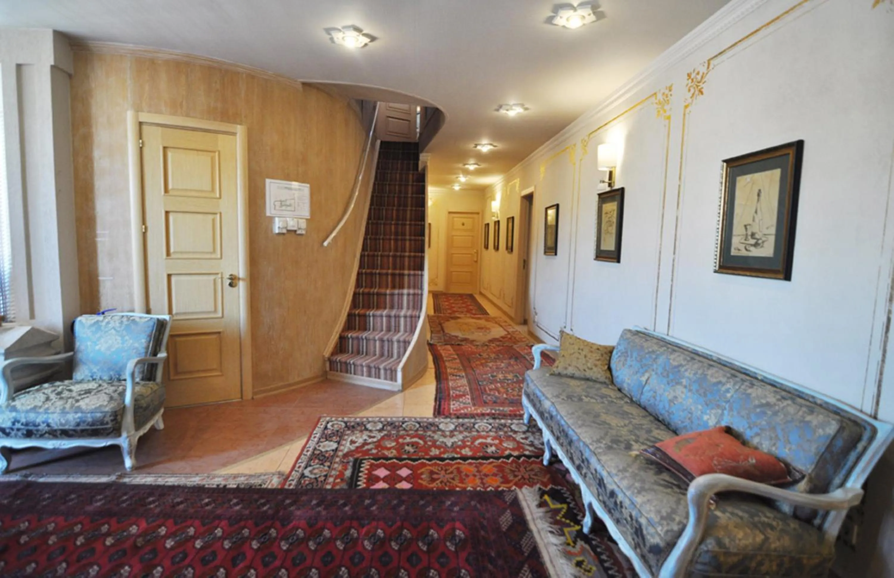 Seating area in Vinotel Boutique Hotel