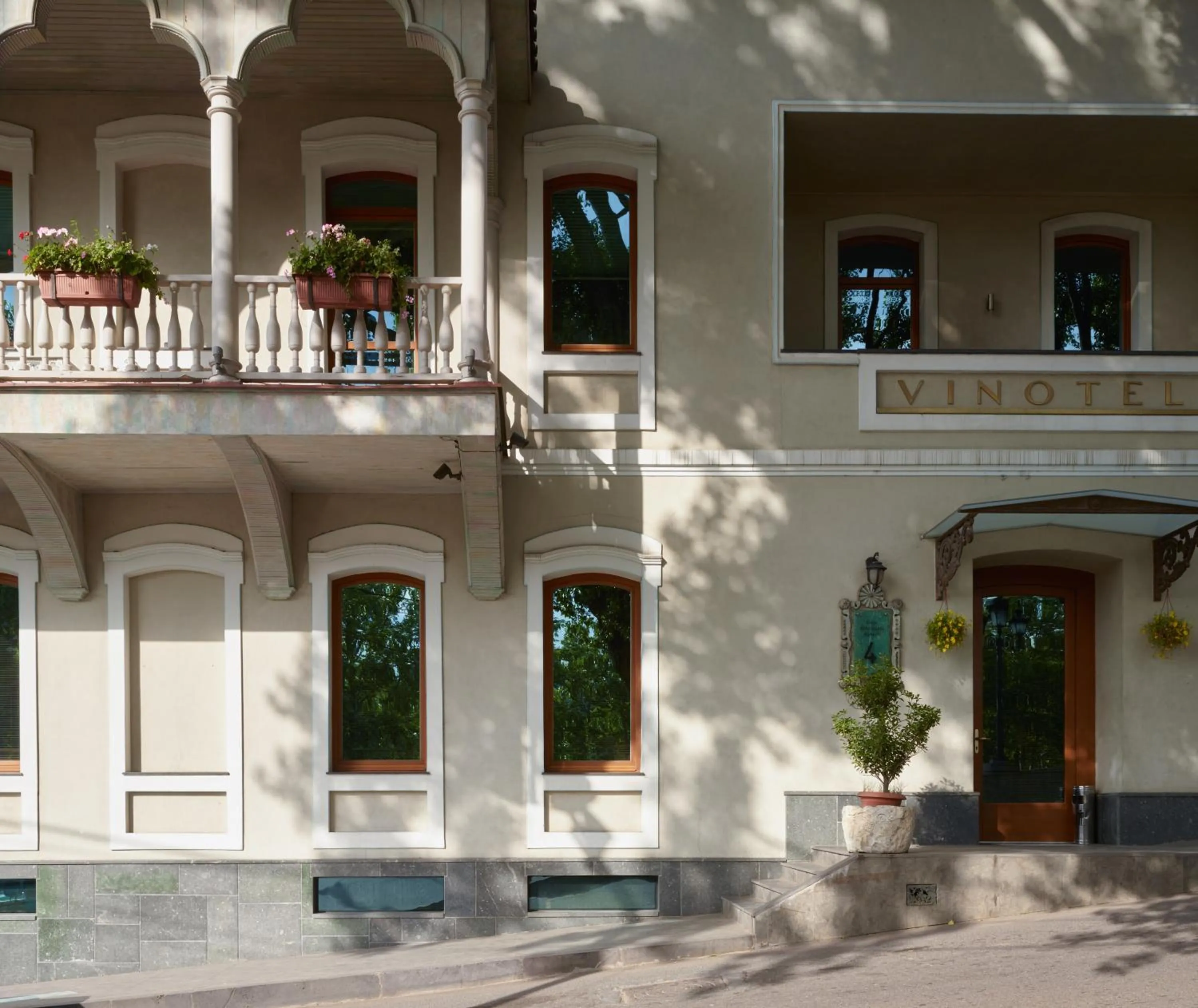 Facade/entrance in Vinotel Boutique Hotel