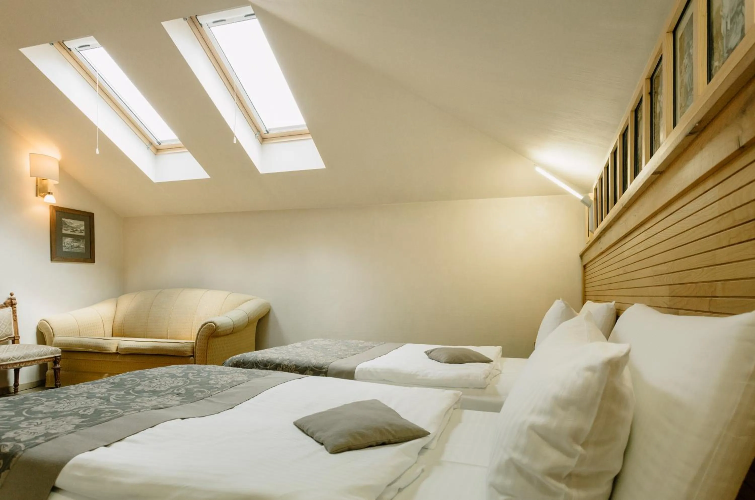 Bedroom, Bed in Vinotel Boutique Hotel