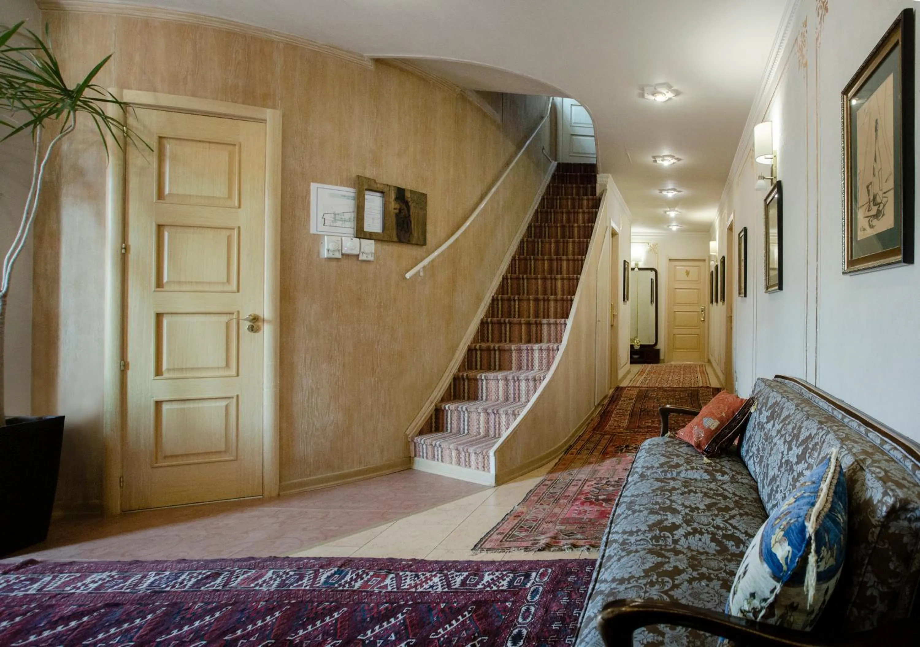 Lobby or reception in Vinotel Boutique Hotel