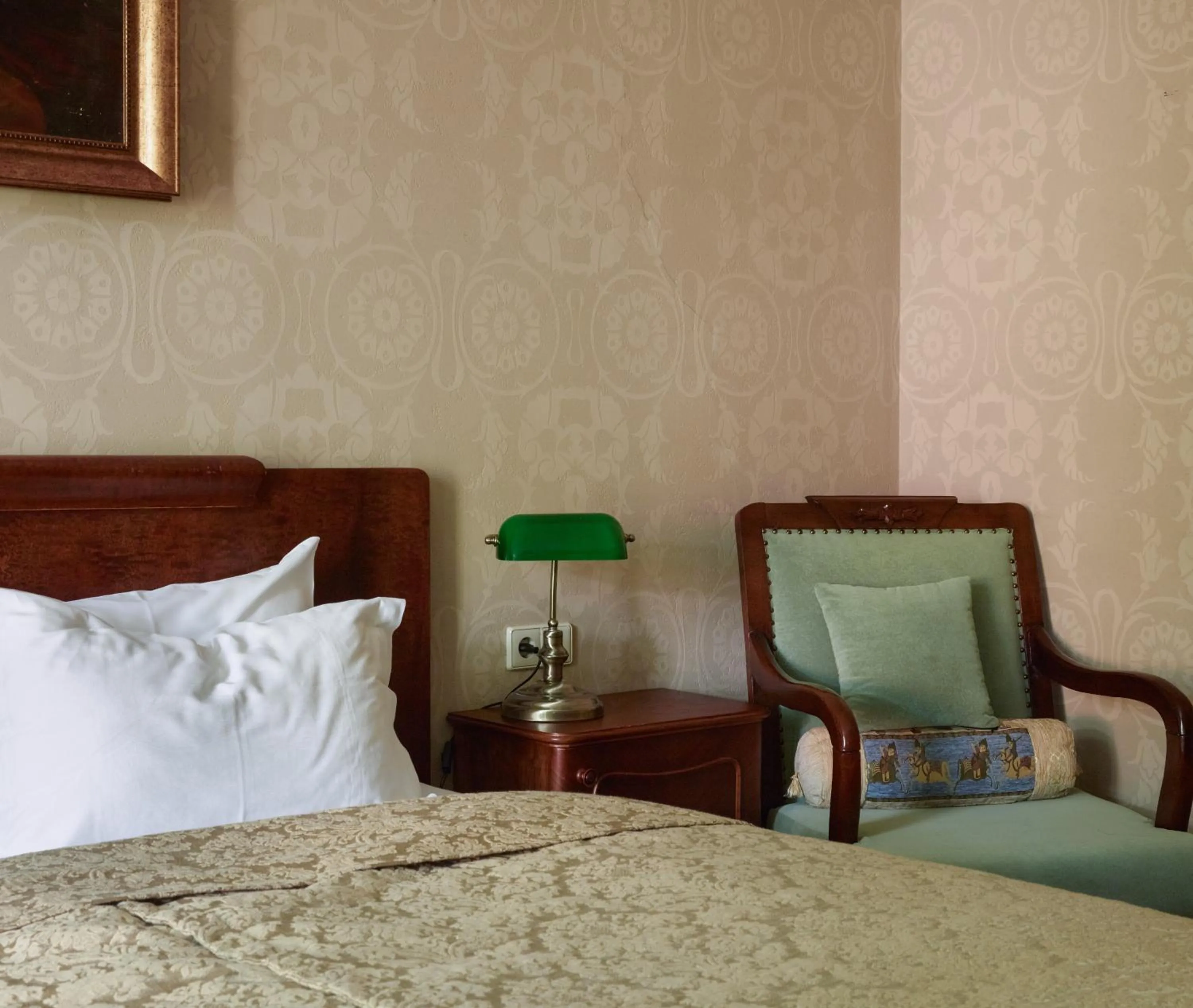 Bedroom, Bed in Vinotel Boutique Hotel