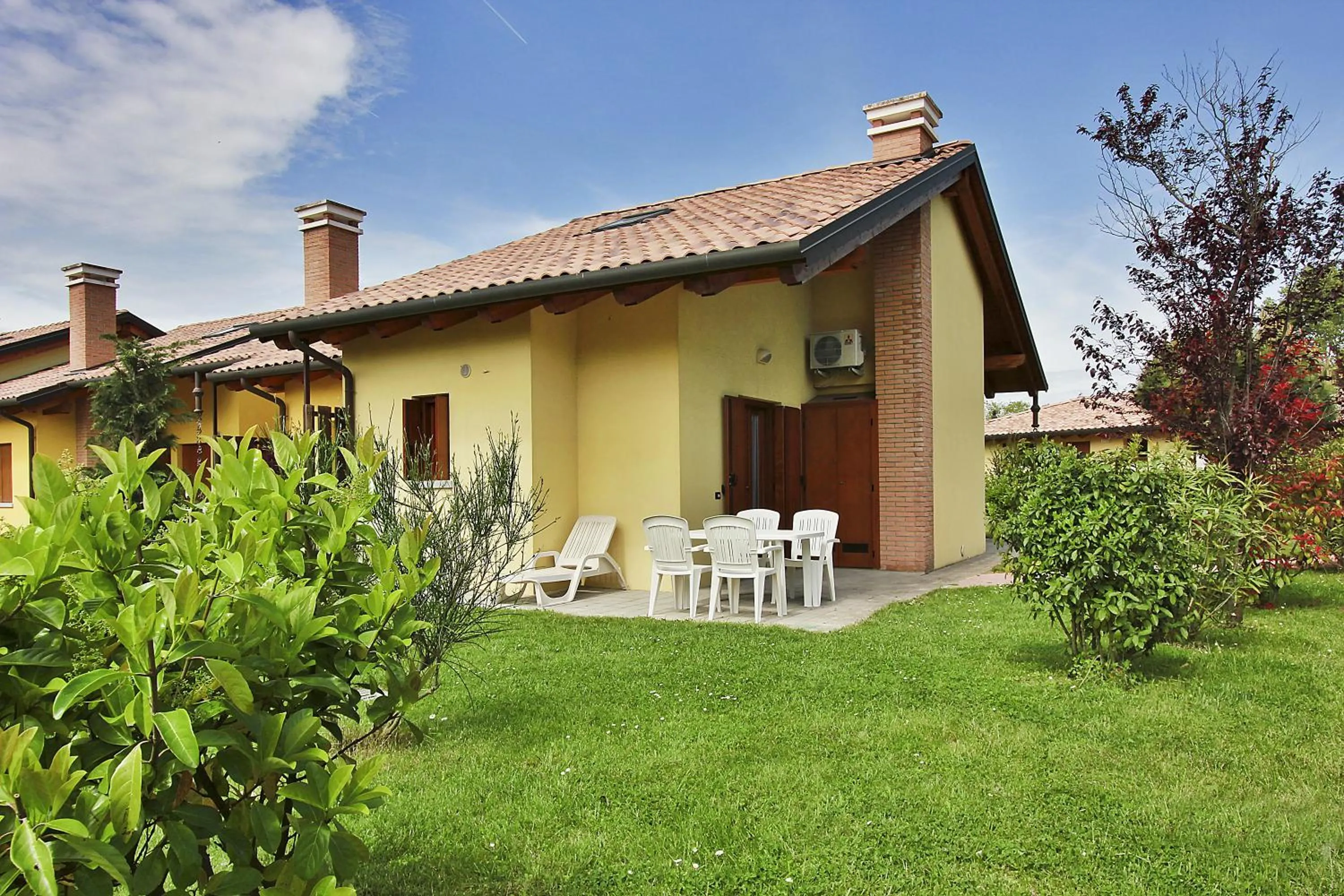 Property building in Resort Casabianca