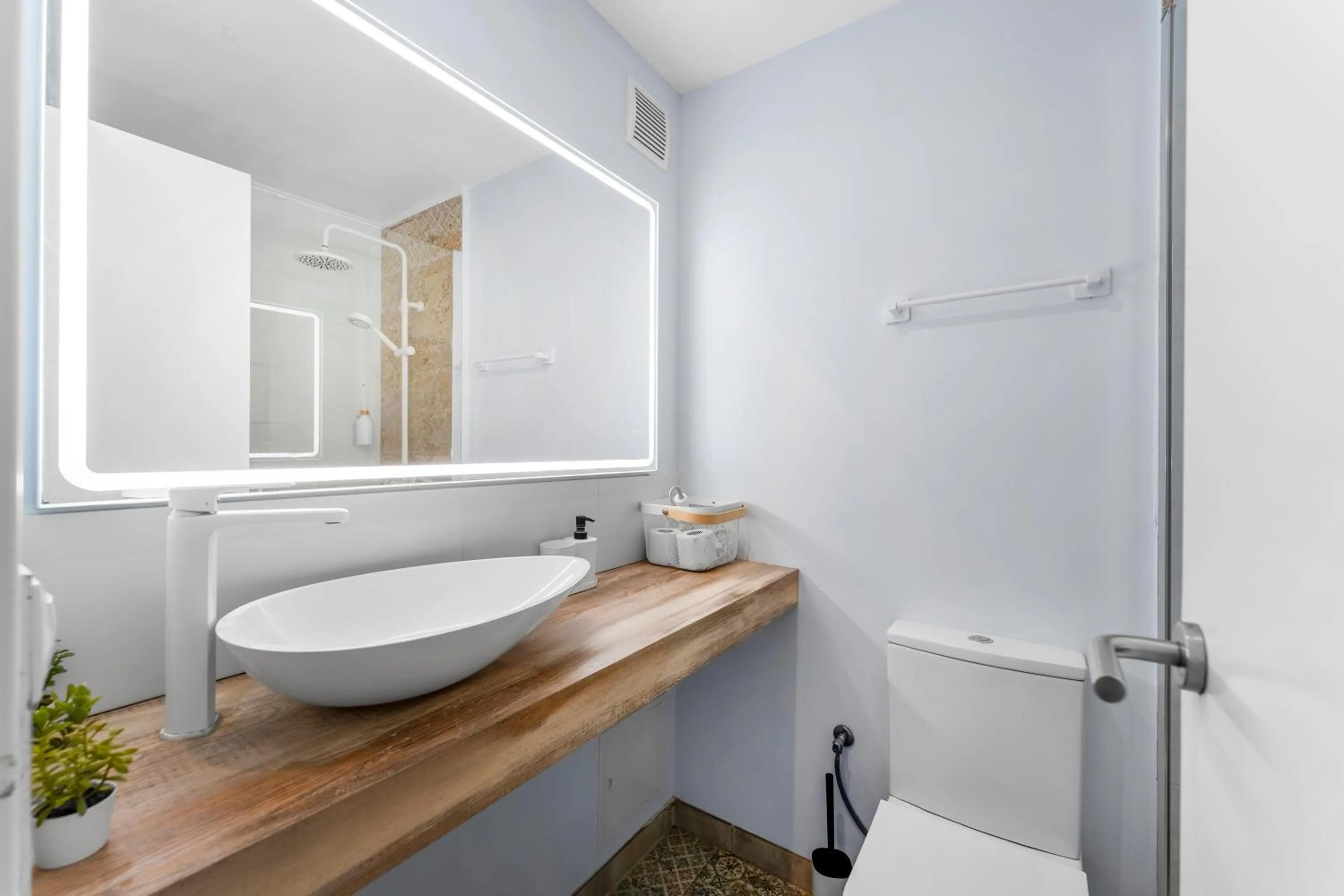 Bathroom in Amena Mar Hotel