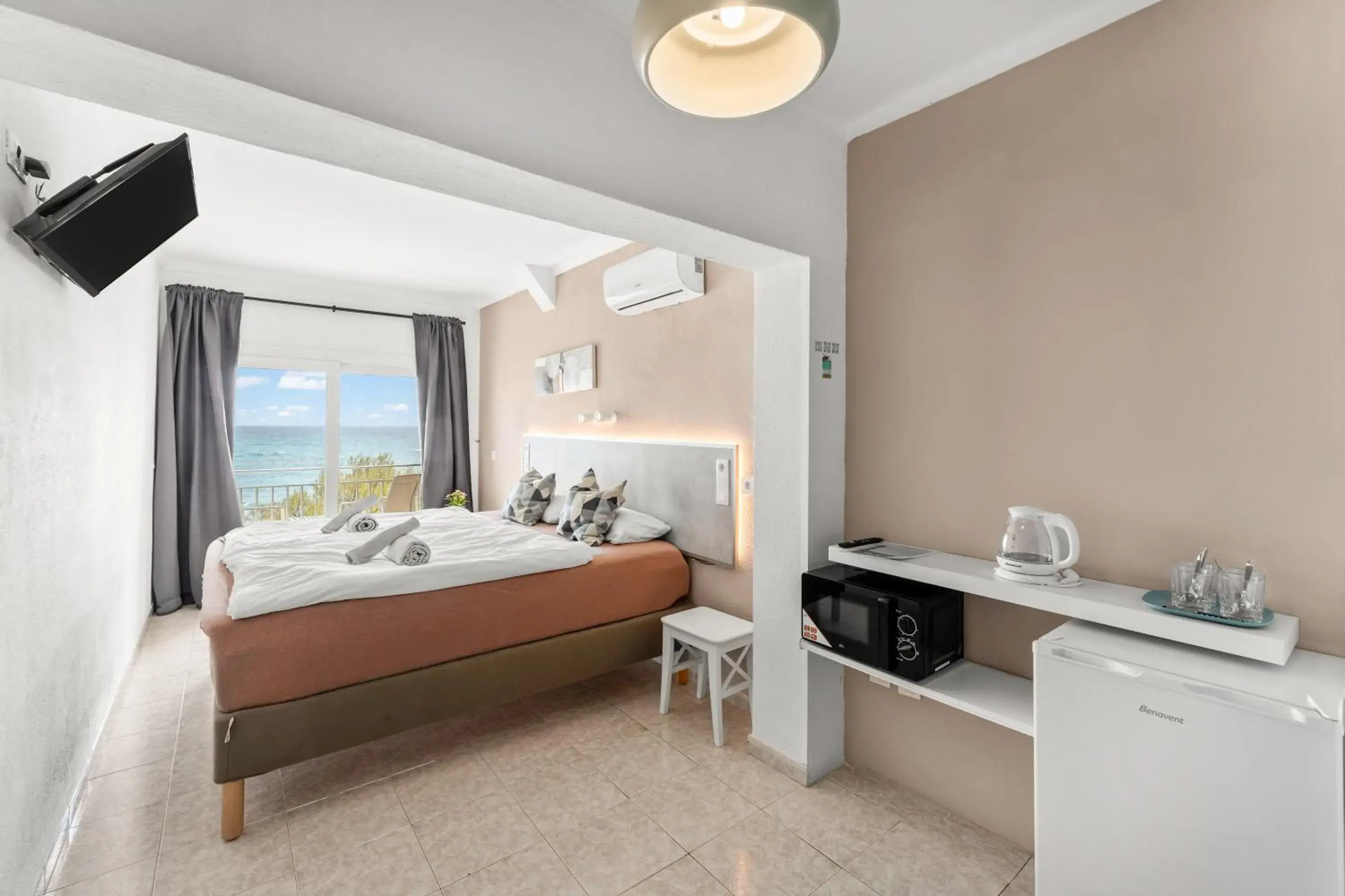 Family Room with Sea View in Amena Mar Hotel Family Room with Sea View in Amena Mar Hotel