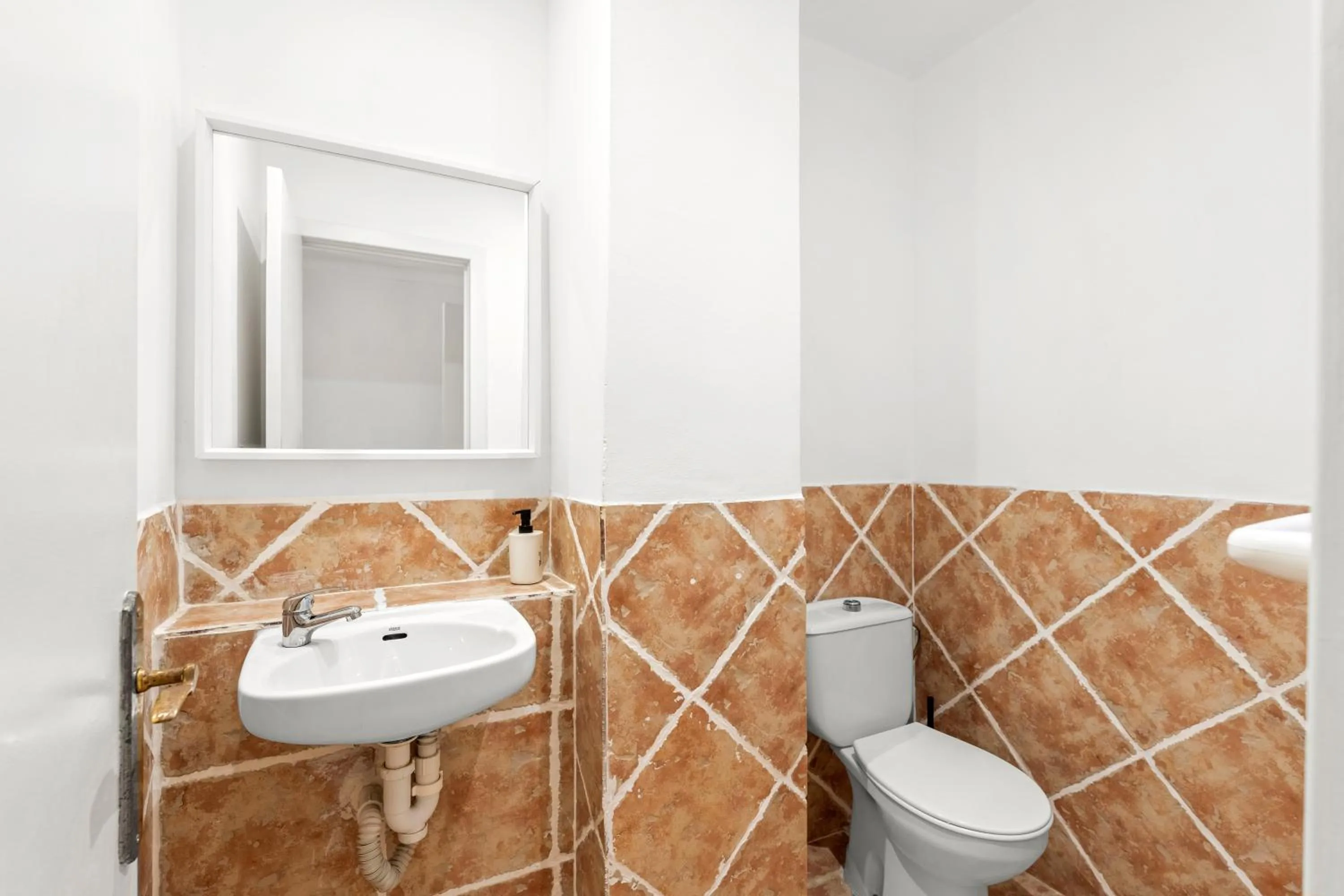 Toilet in Amena Mar Hotel