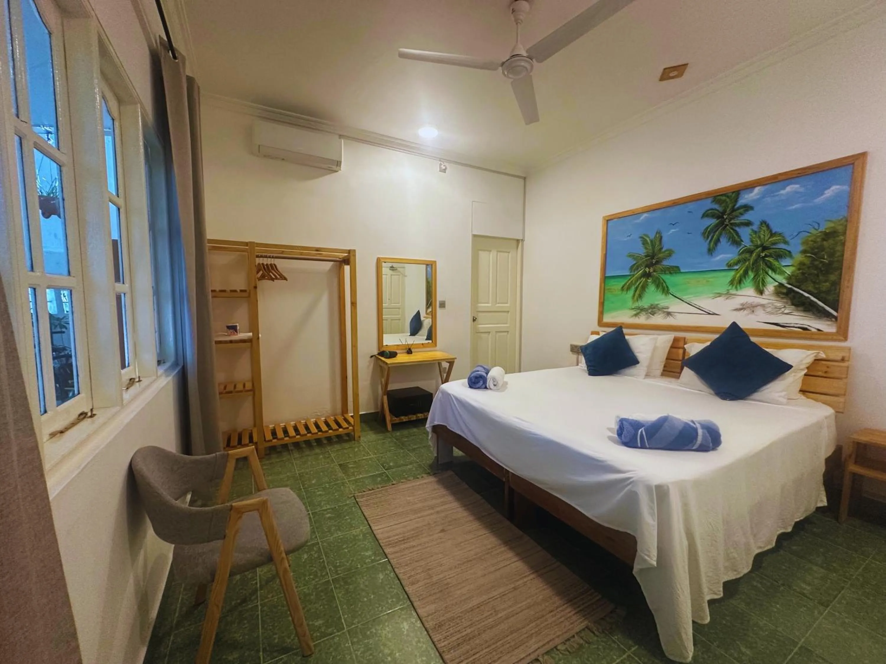 Bed in Bahaaru Villa Surf and Stay