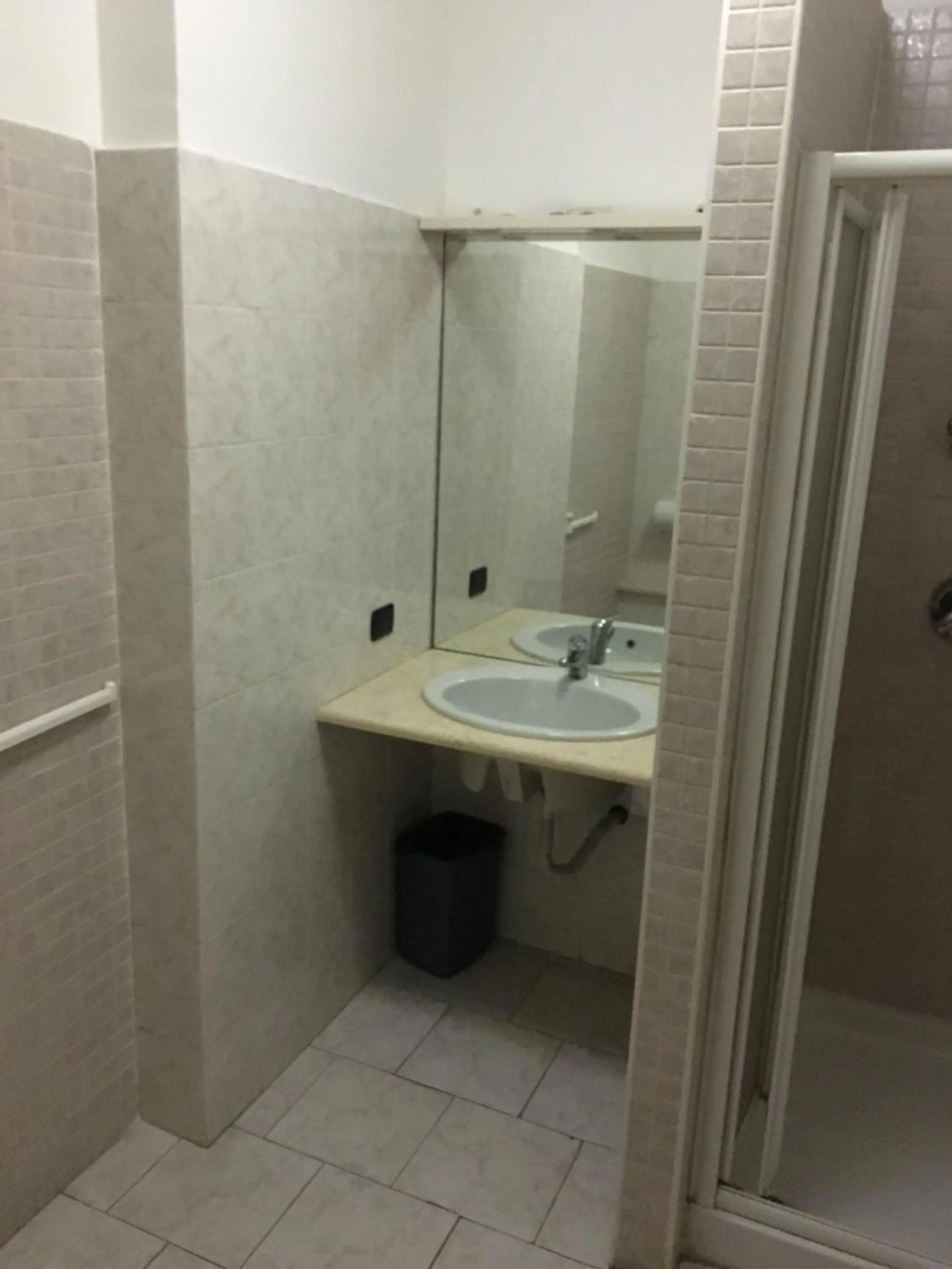 Bathroom in Hotel Ristorante Il Calipso by Mago