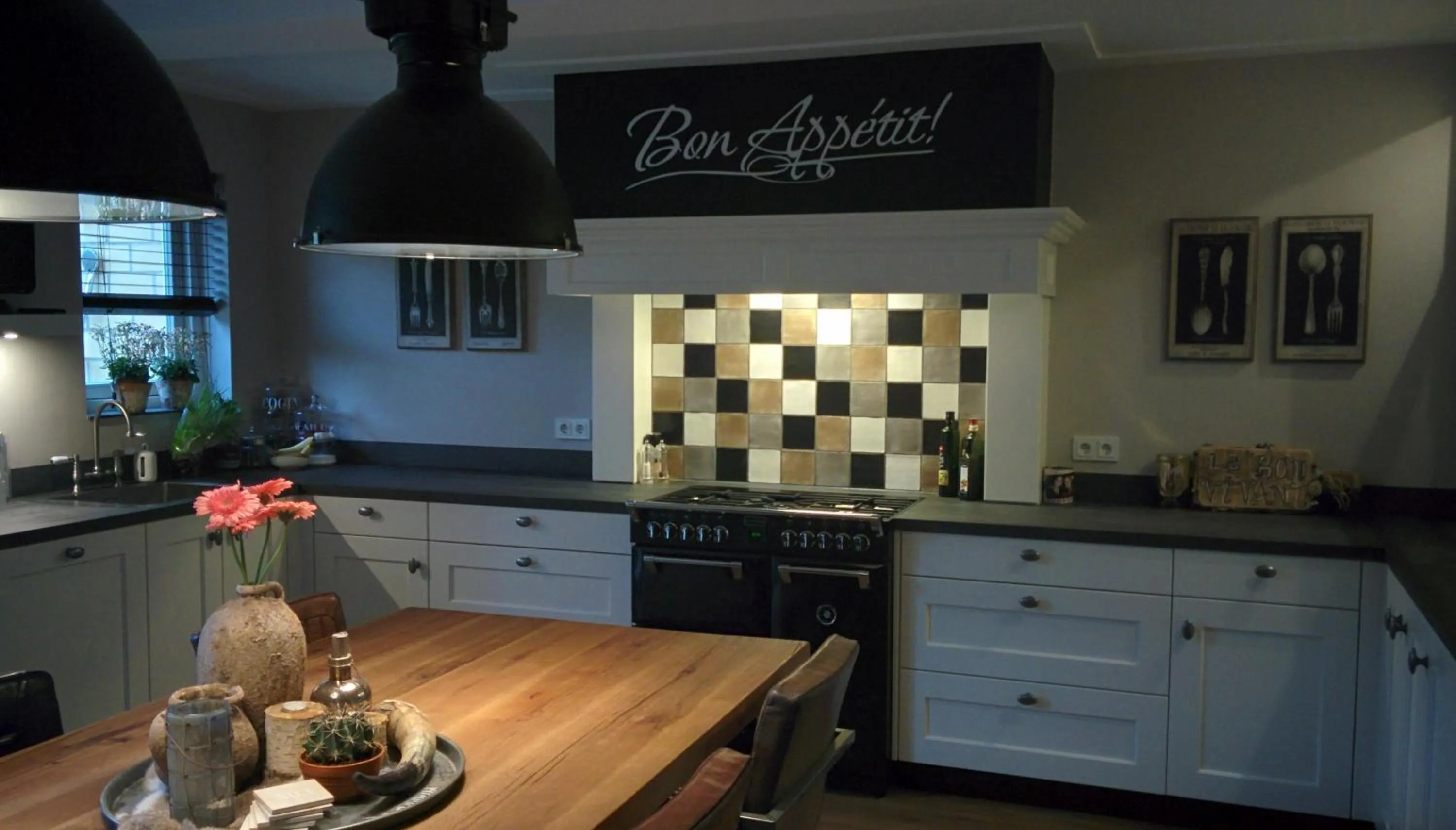 Continental breakfast in B&B Le Bon Vivant Eindhoven