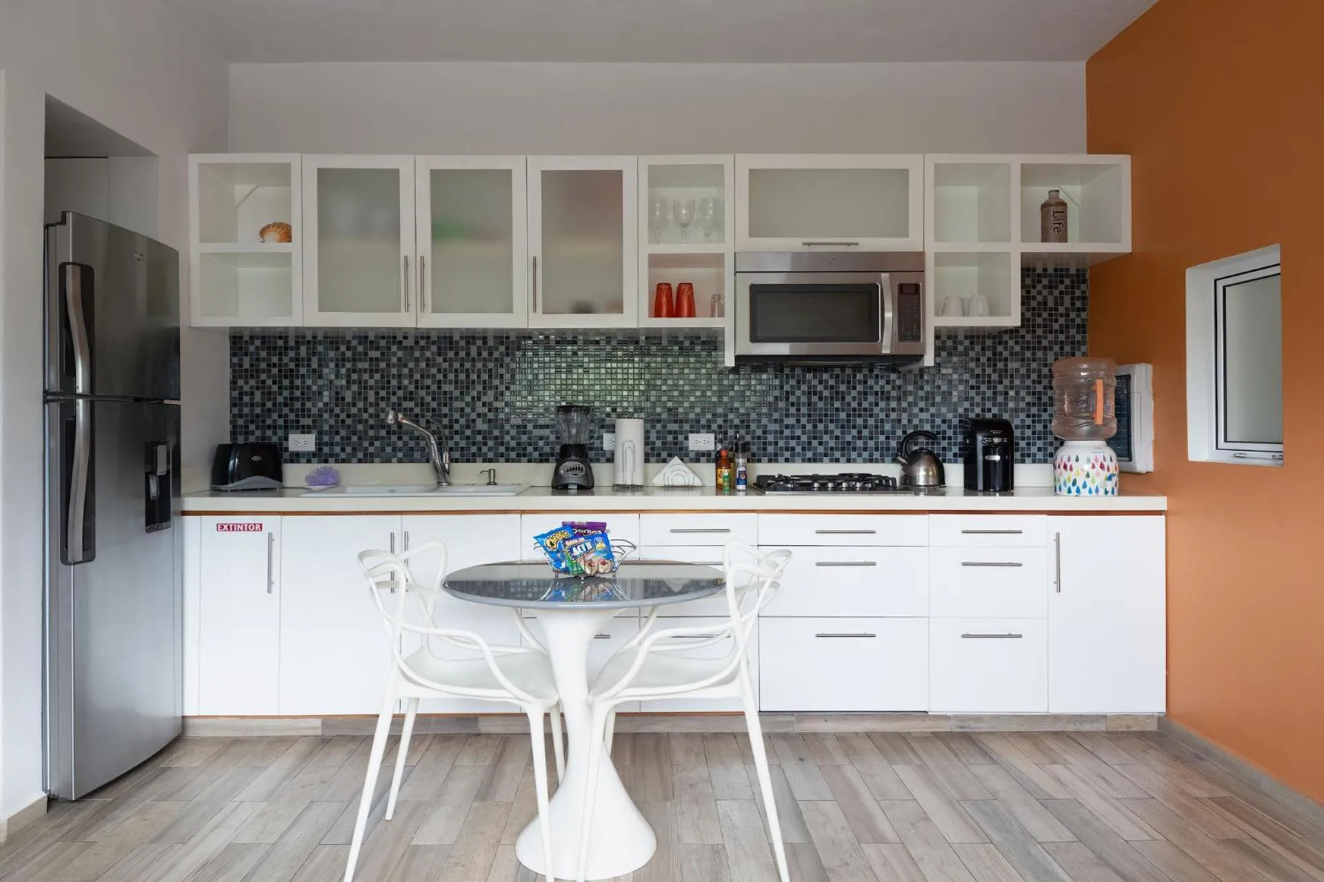 Coffee/tea facilities in Azura Boutique Hotel