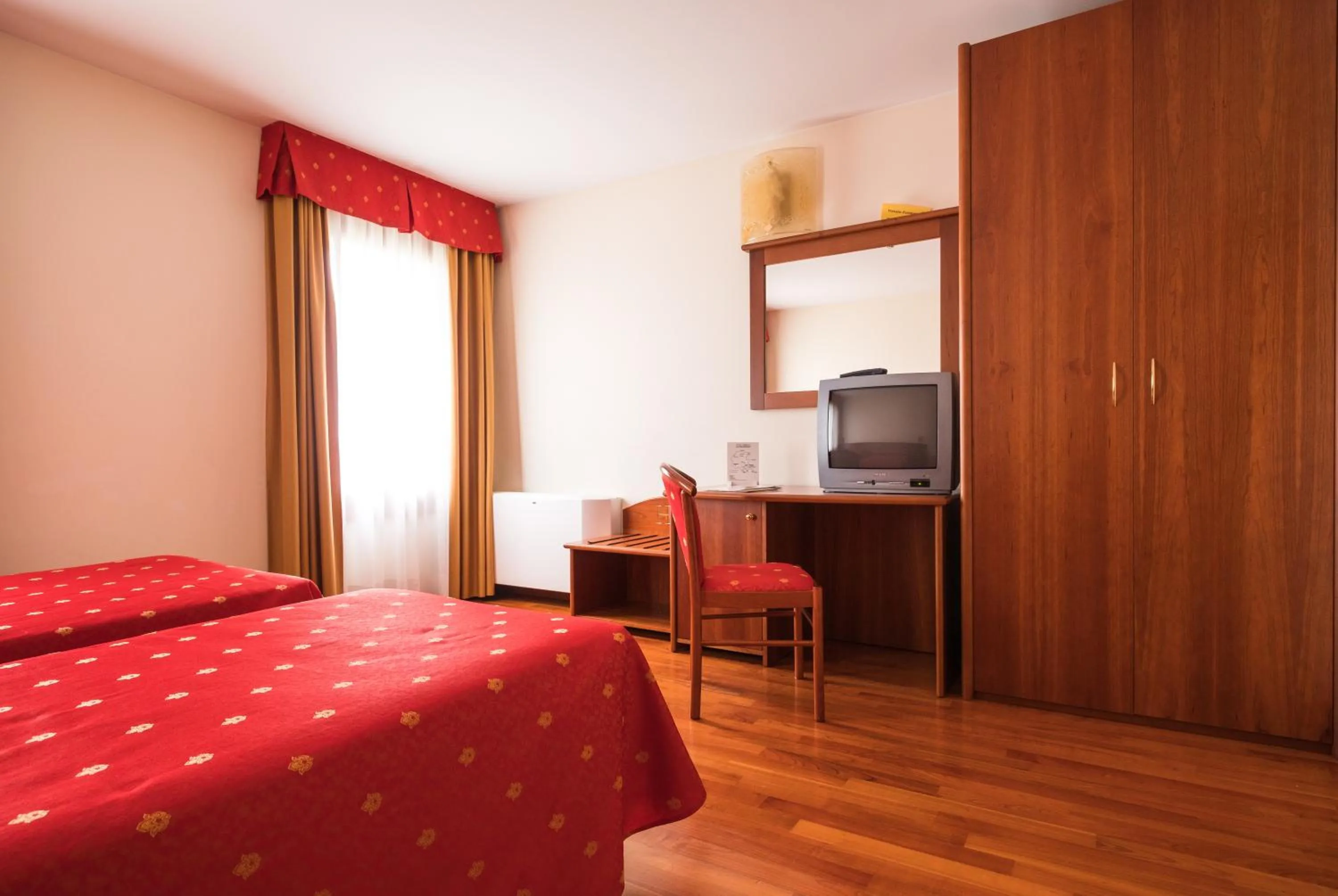 Bed in Hotel Dall'Ongaro