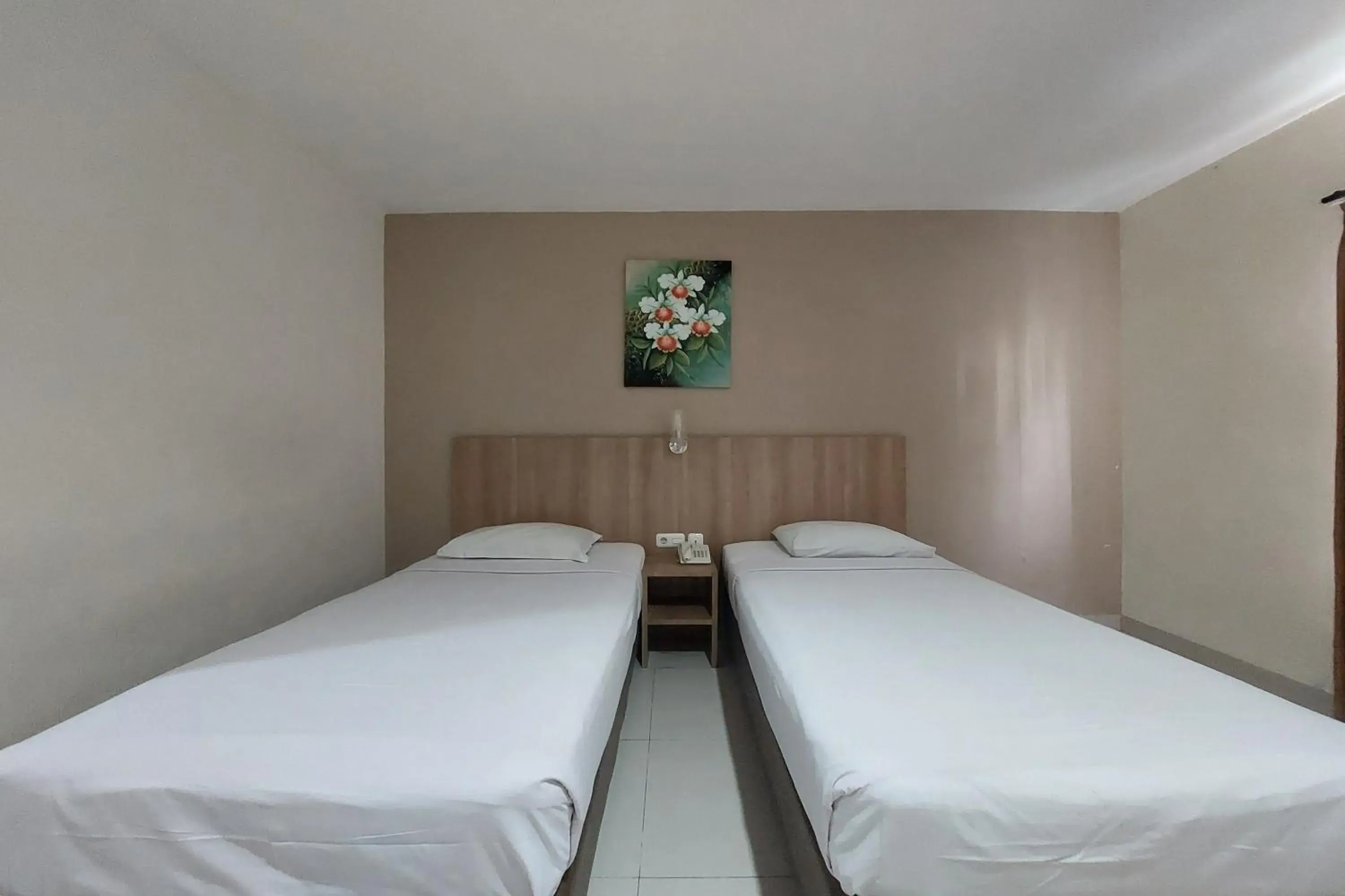 Bedroom, Bed in Kanasha Islami Bedroom, Bed in Kanasha Islami