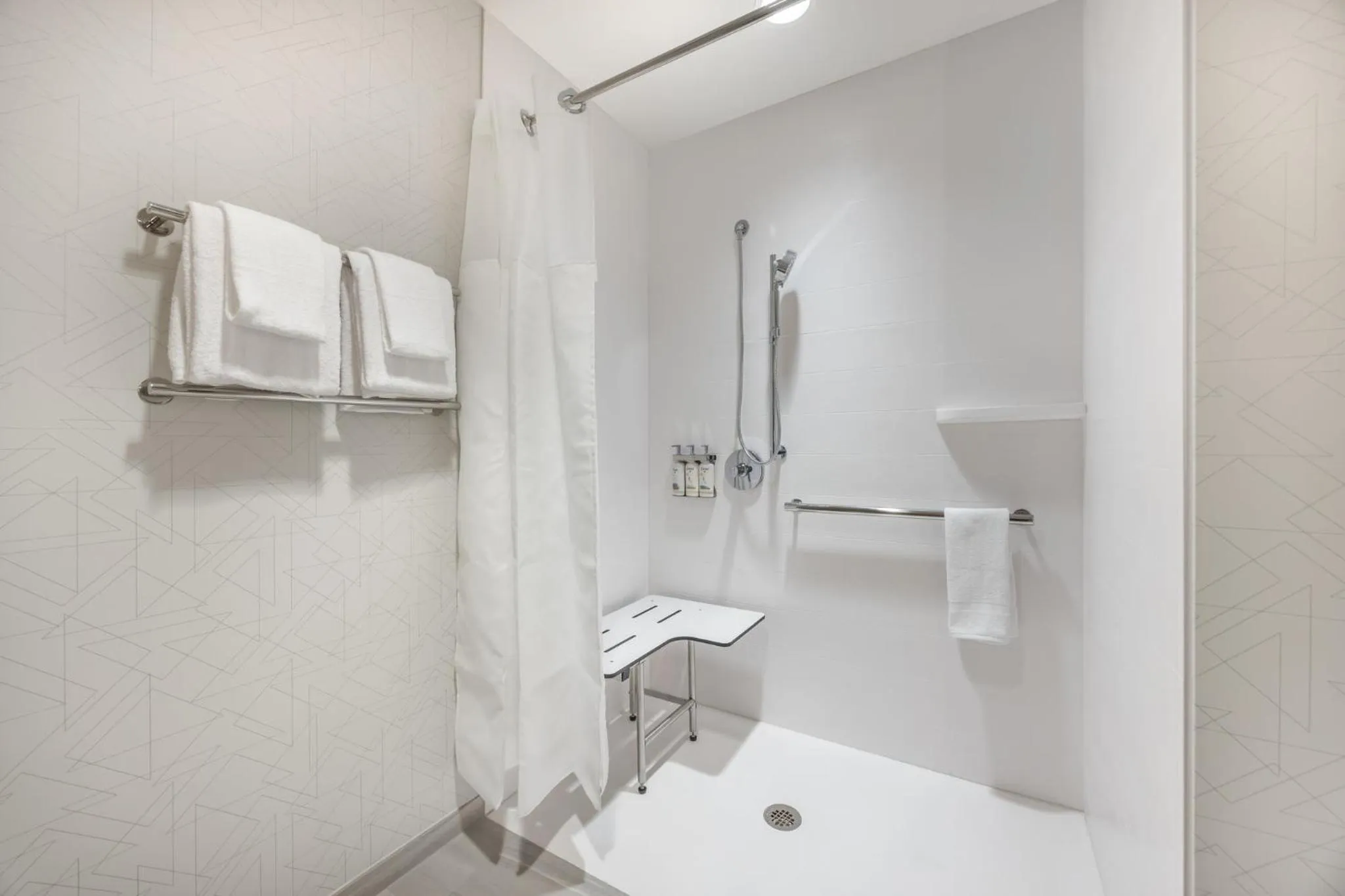 Photo of the whole room in Holiday Inn Express & Suites Nashville West End - Univ Area by IHG