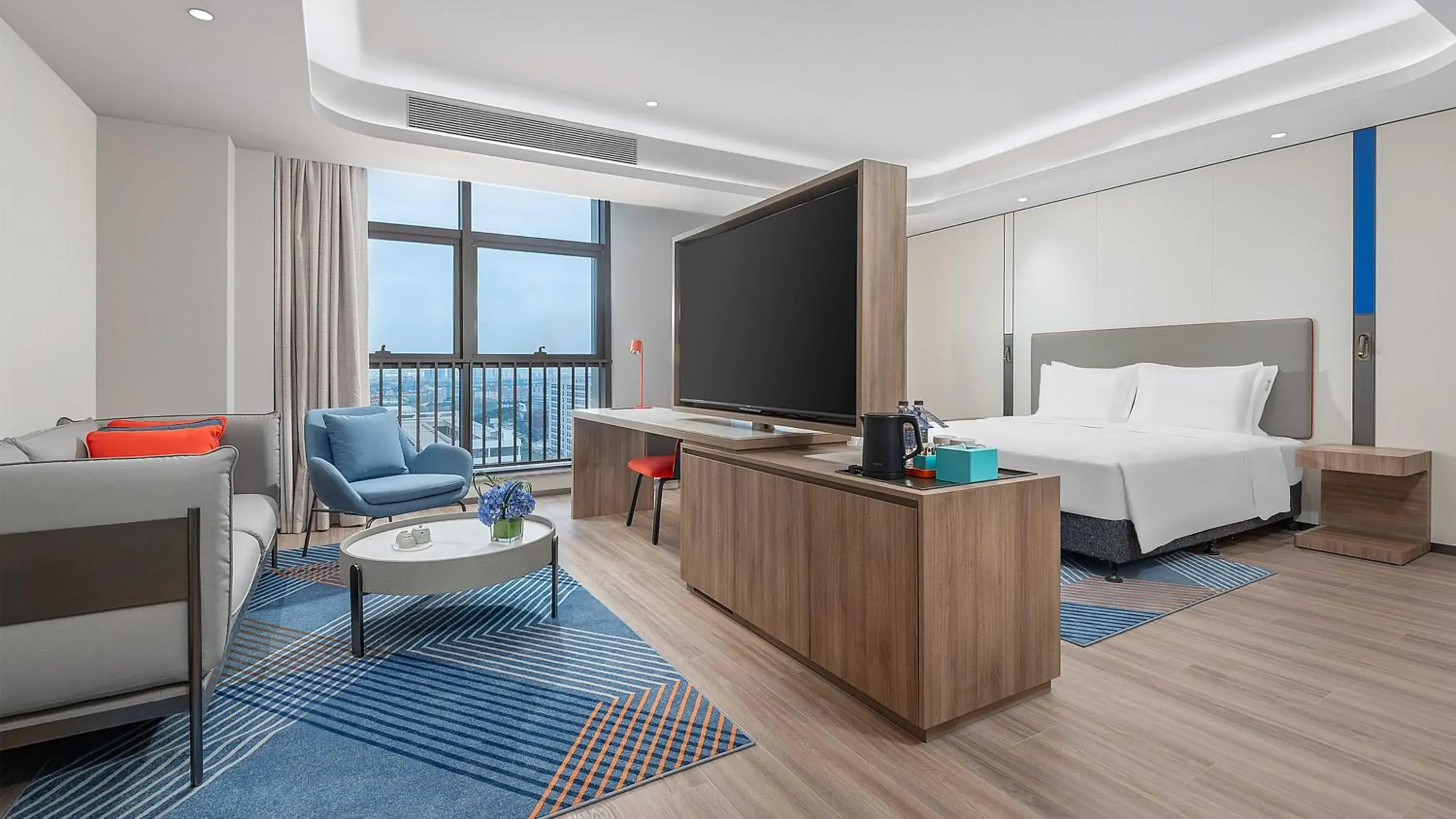 Bed in Holiday Inn Express Foshan Shunde Lecong by IHG Bed in Holiday Inn Express Foshan Shunde Lecong by IHG