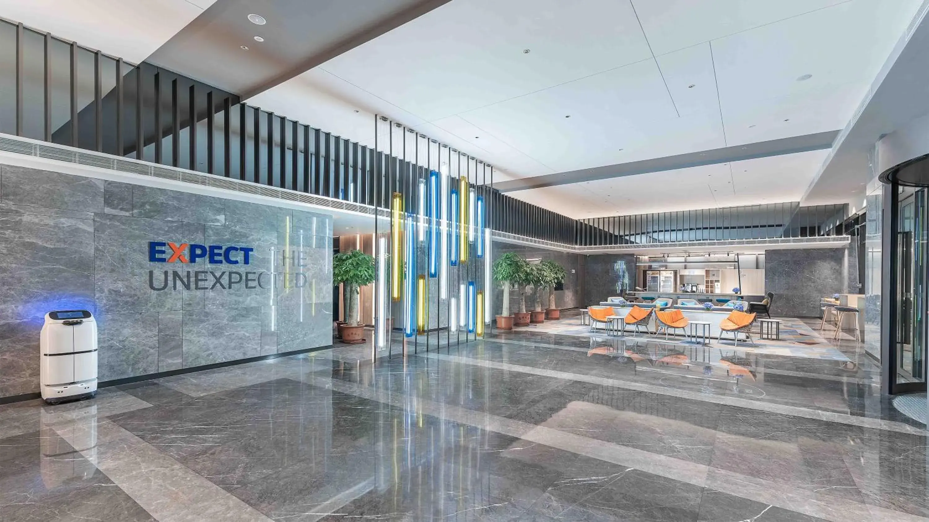 Lobby or reception in Holiday Inn Express Foshan Shunde Lecong by IHG Lobby or reception in Holiday Inn Express Foshan Shunde Lecong by IHG
