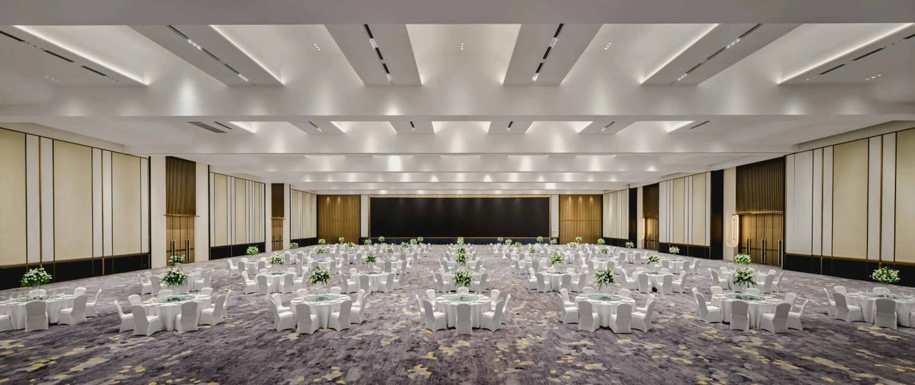 Banquet/Function facilities in Crowne Plaza Kunshan East by IHG