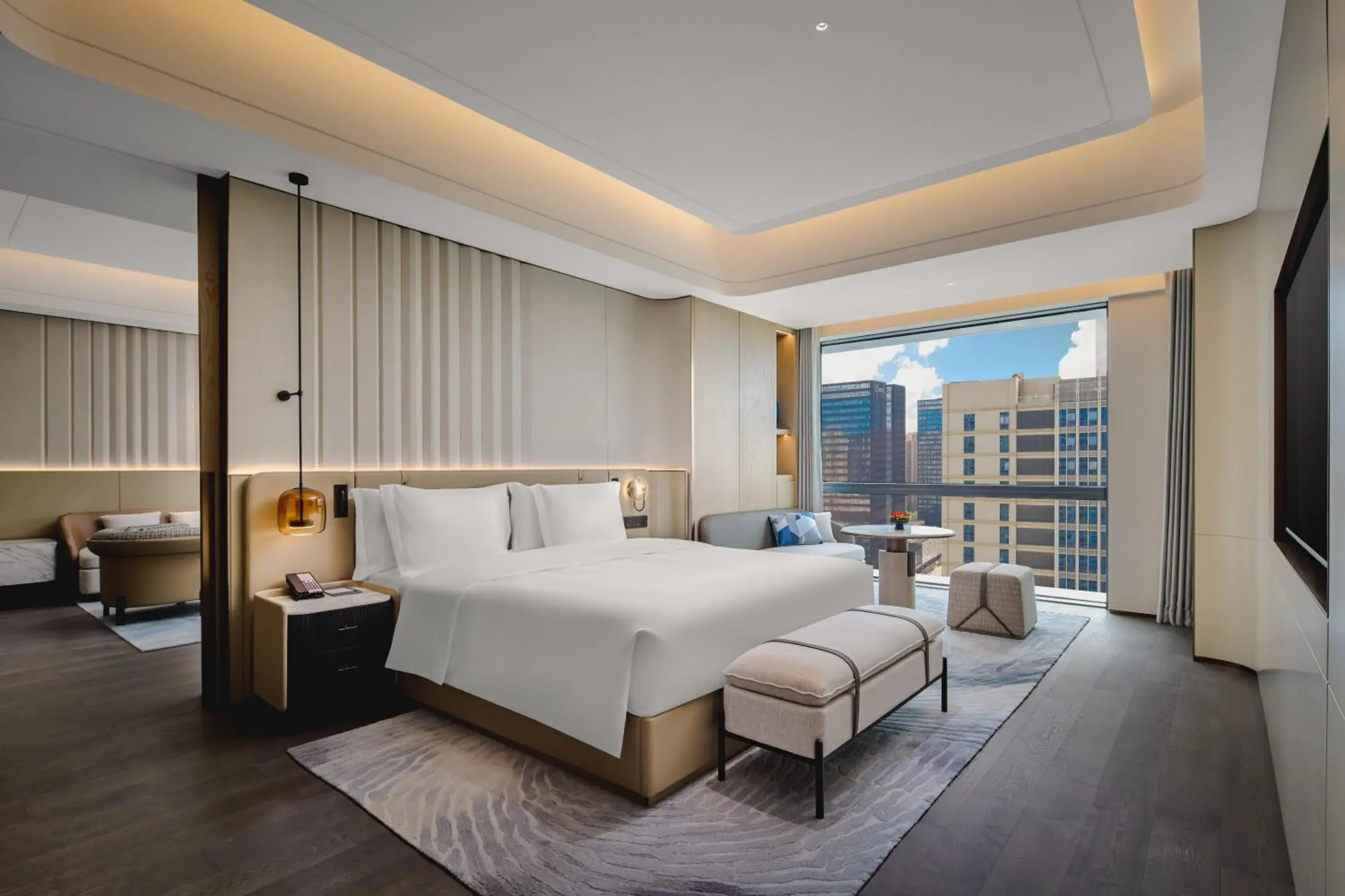 One-Bedroom Suite in Crowne Plaza Kunshan East by IHG One-Bedroom Suite in Crowne Plaza Kunshan East by IHG