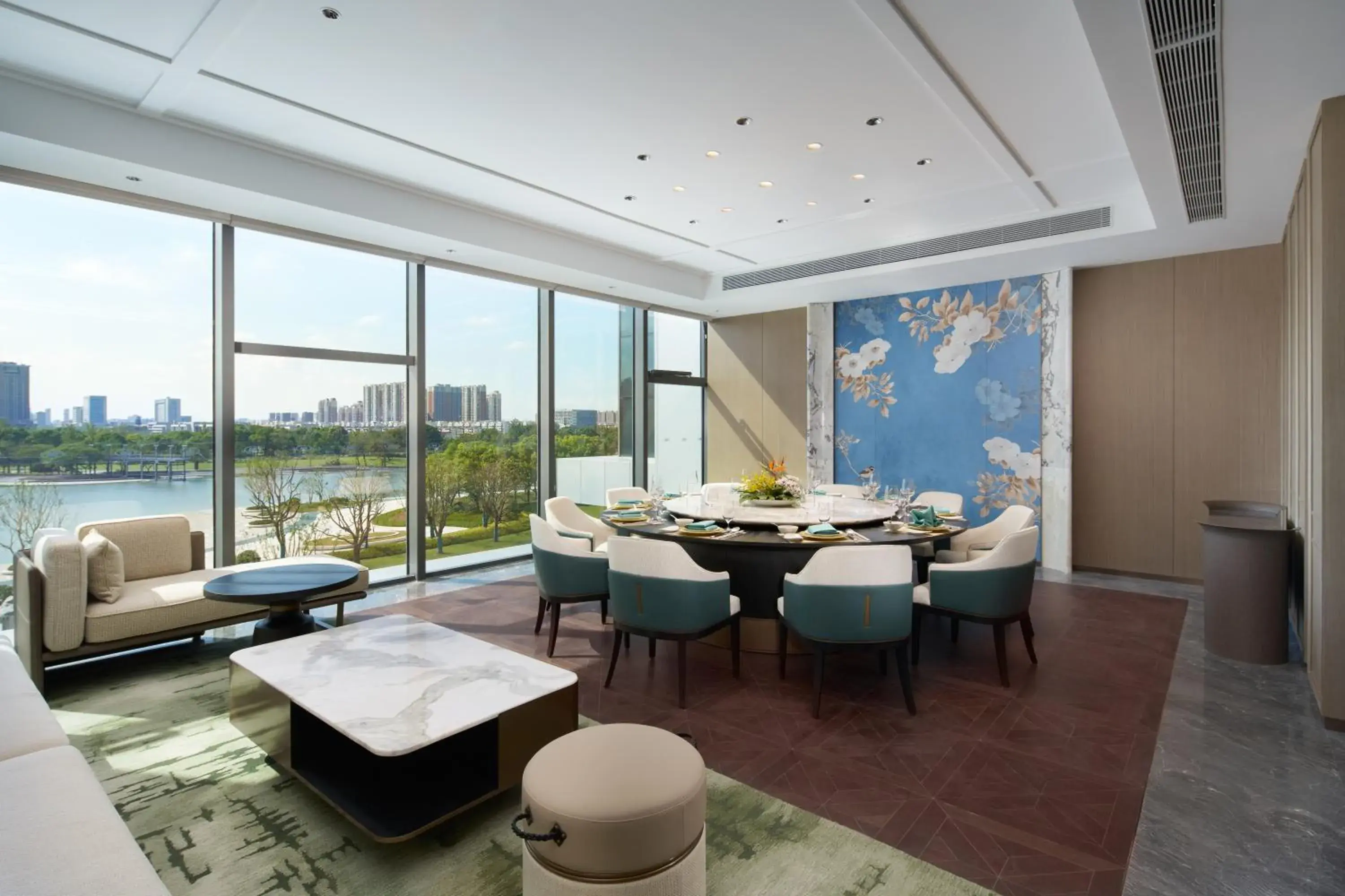 Restaurant/places to eat in Crowne Plaza Kunshan East by IHG Restaurant/places to eat in Crowne Plaza Kunshan East by IHG