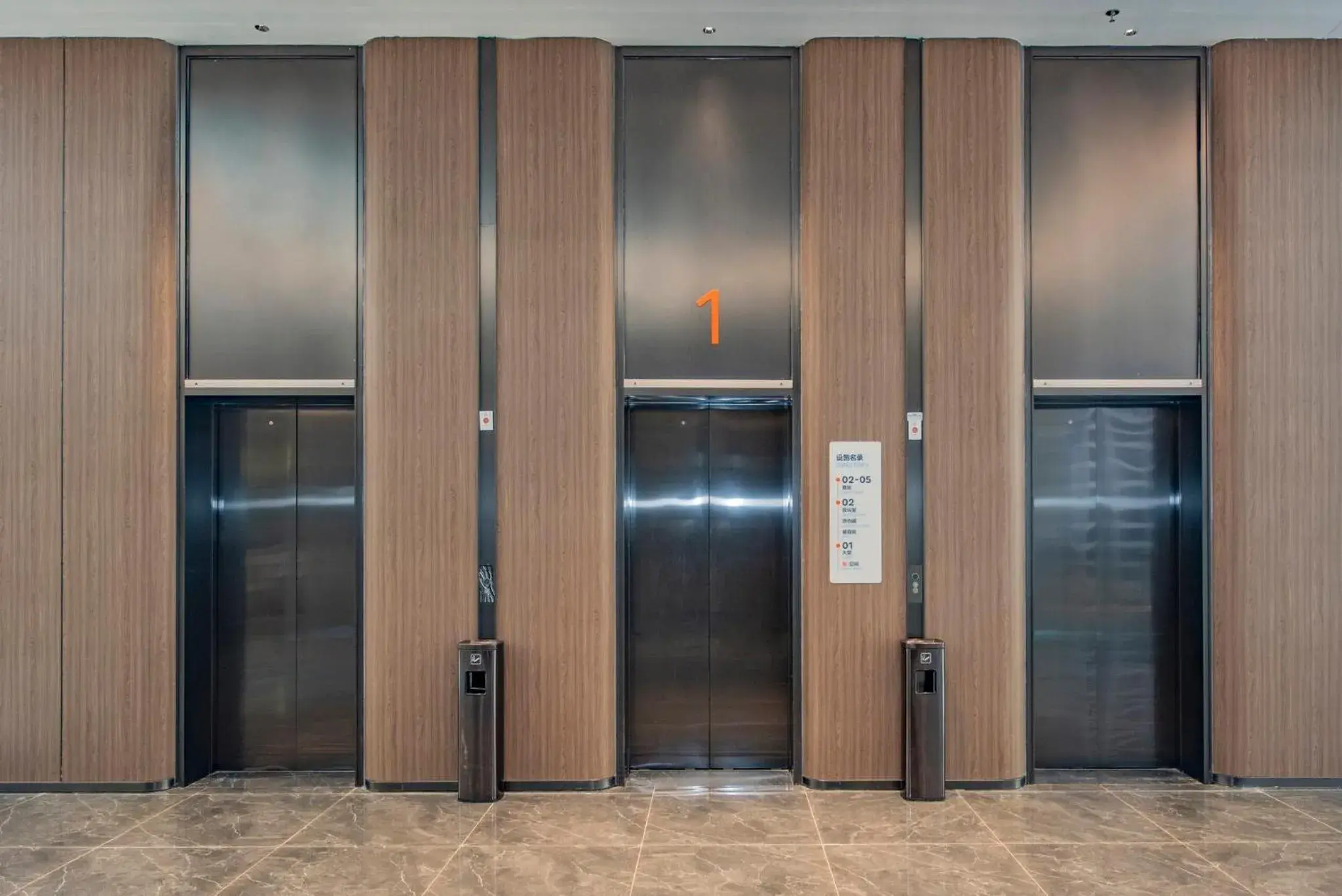 Lobby or reception in Holiday Inn Express Yinchuan Lanxi Valley Plaza by IHG Lobby or reception in Holiday Inn Express Yinchuan Lanxi Valley Plaza by IHG