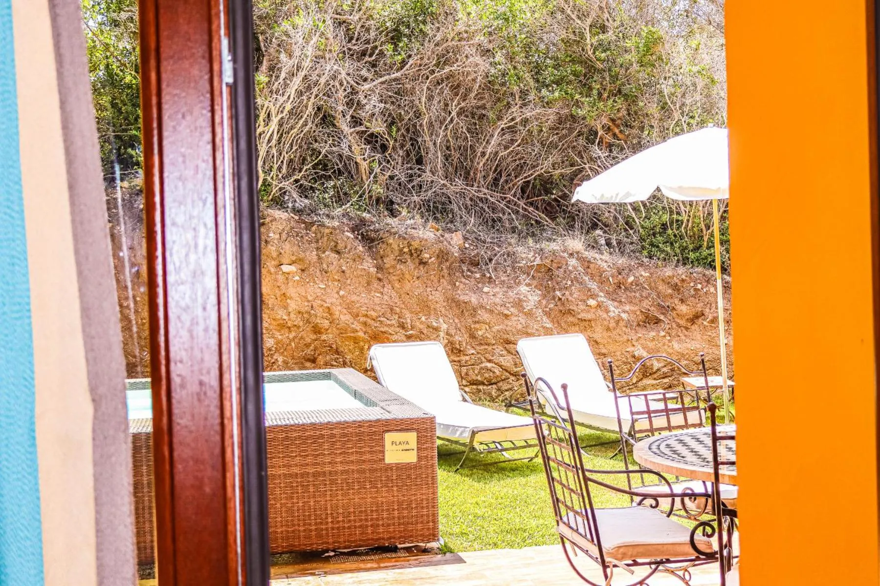 Garden in Borgo Arborea Charming Retreat