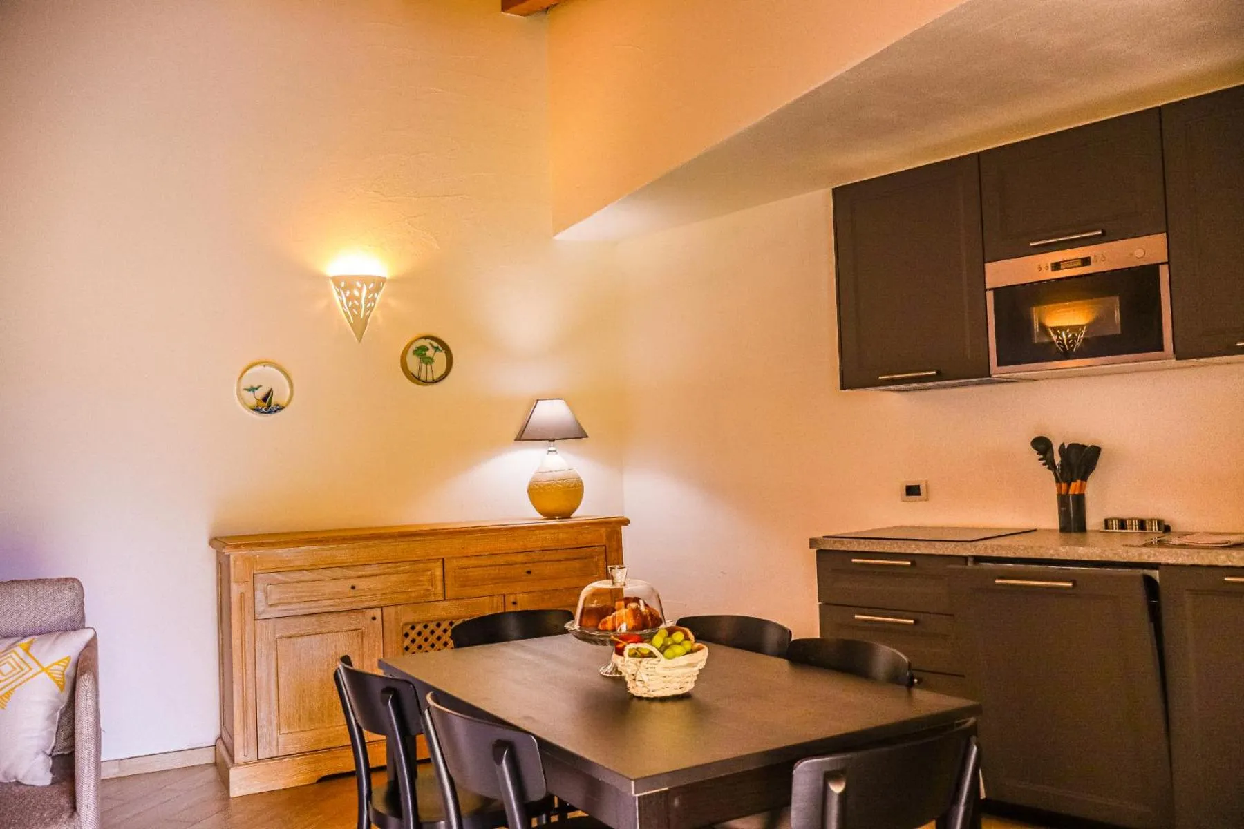 Kitchen or kitchenette in Borgo Arborea Charming Retreat